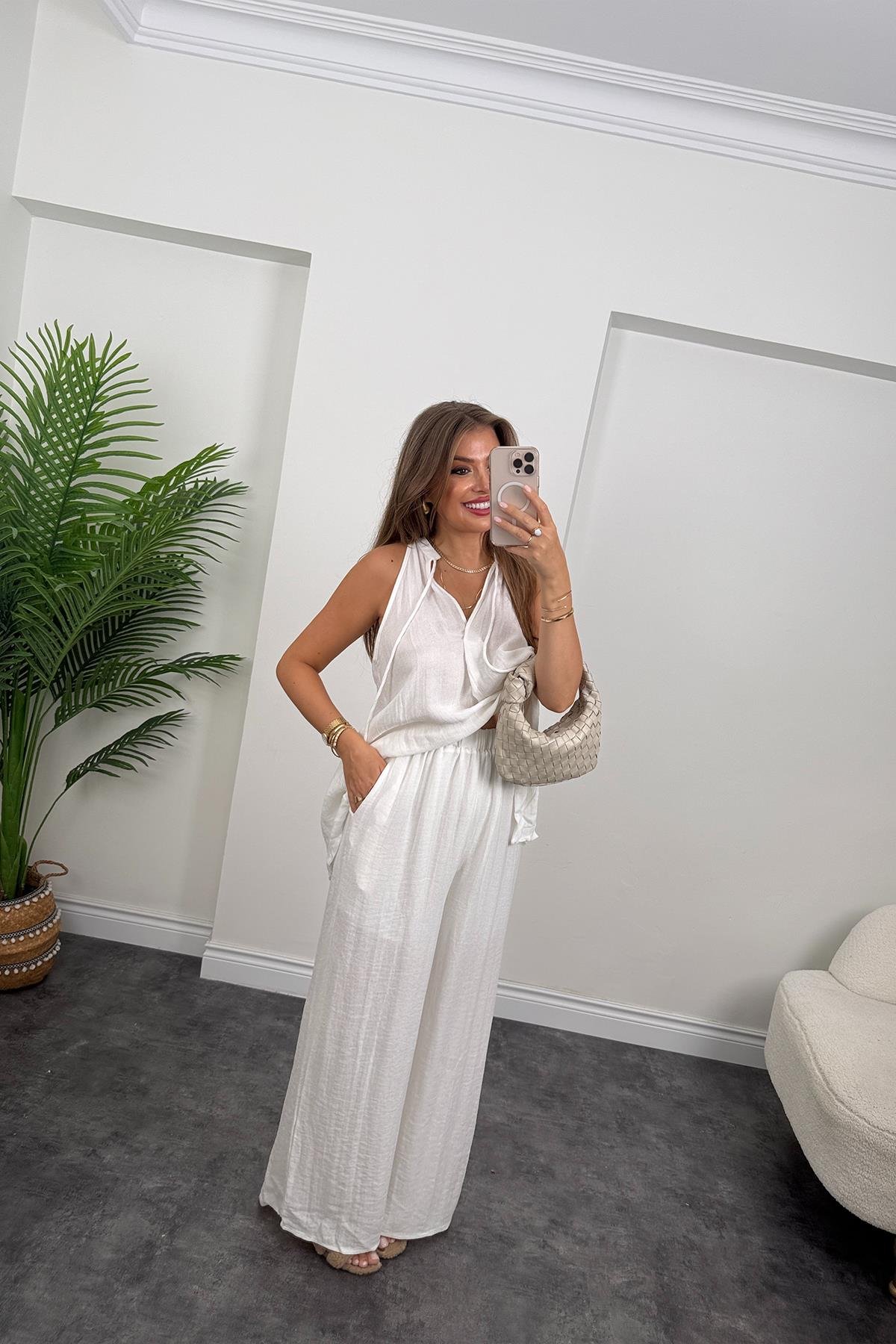 Premium Seri Organik Kumaş Asimetrik Tasarım Takım Beyaz