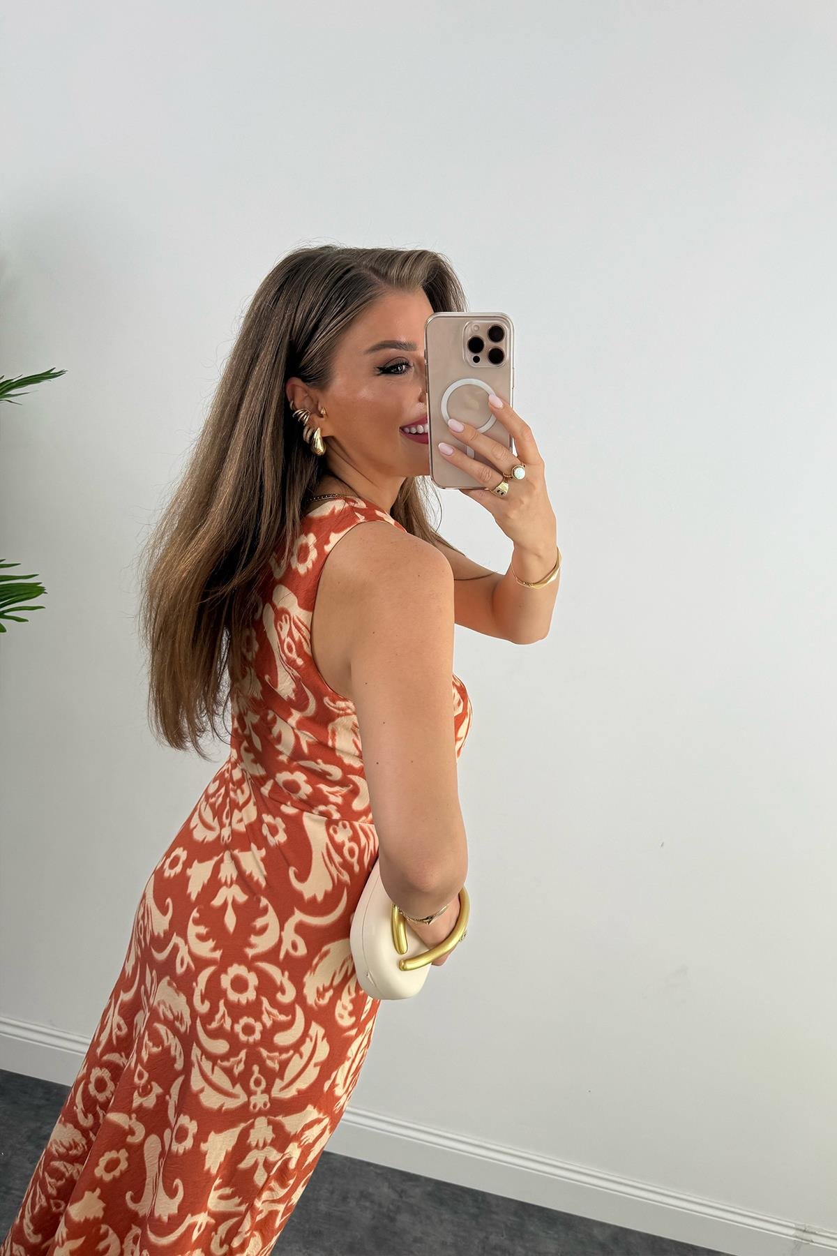 Premium Seri Tek Omuz Keten Midi Elbise Kiremit Krem