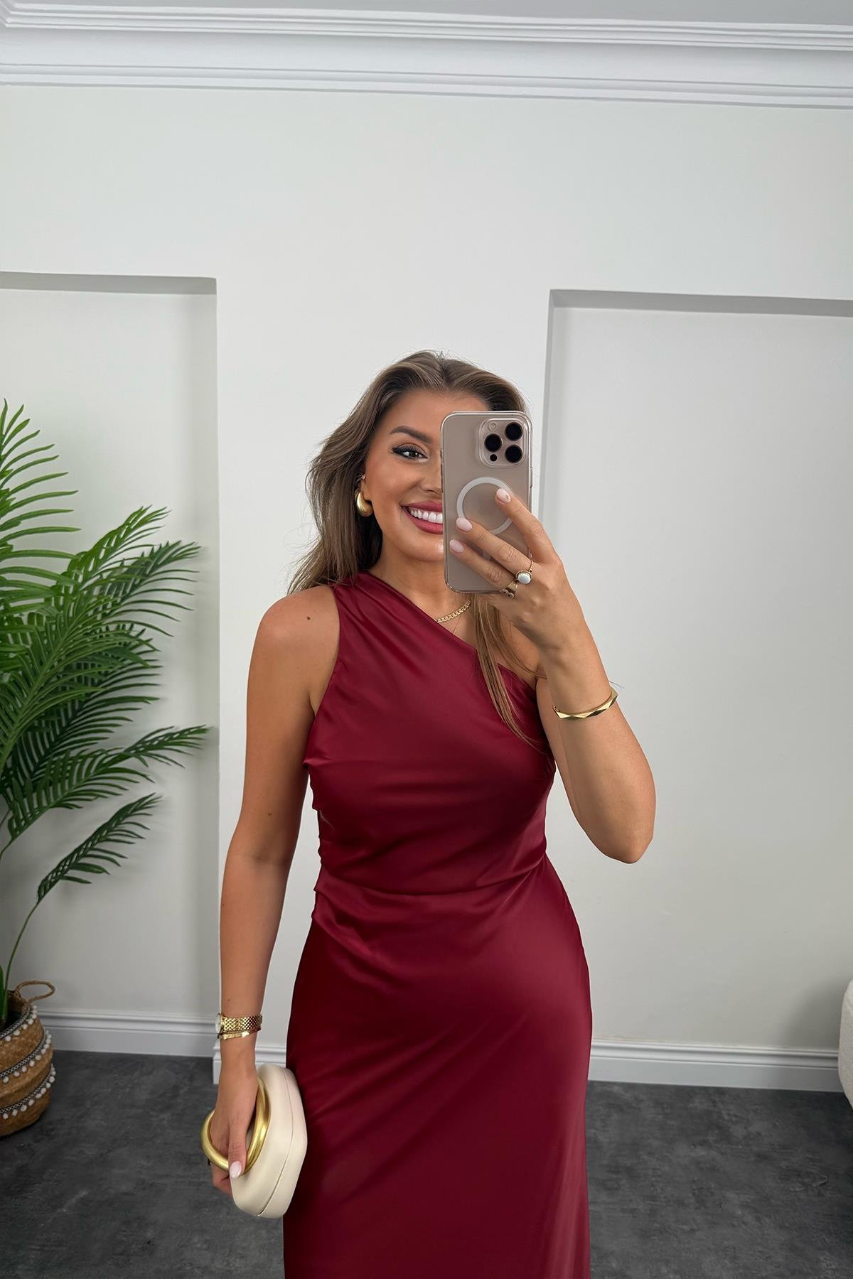 Premium Seri Tek Omuz Saten Maxi Elbise Bordo