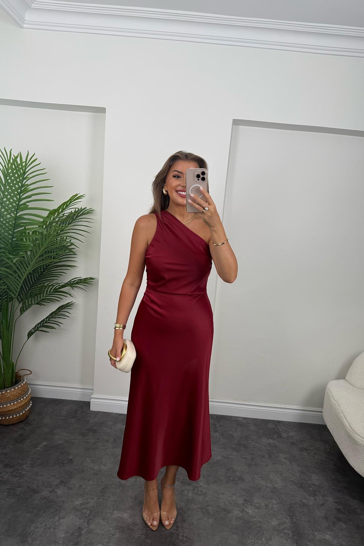 Premium Seri Tek Omuz Saten Maxi Elbise Bordo