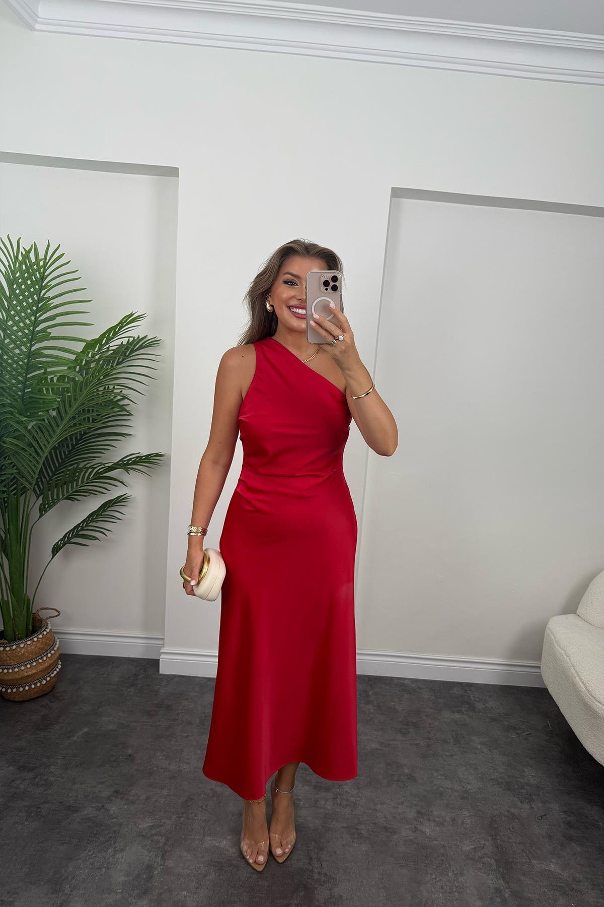 Premium Seri Tek Omuz Saten Maxi Elbise Kırmızı