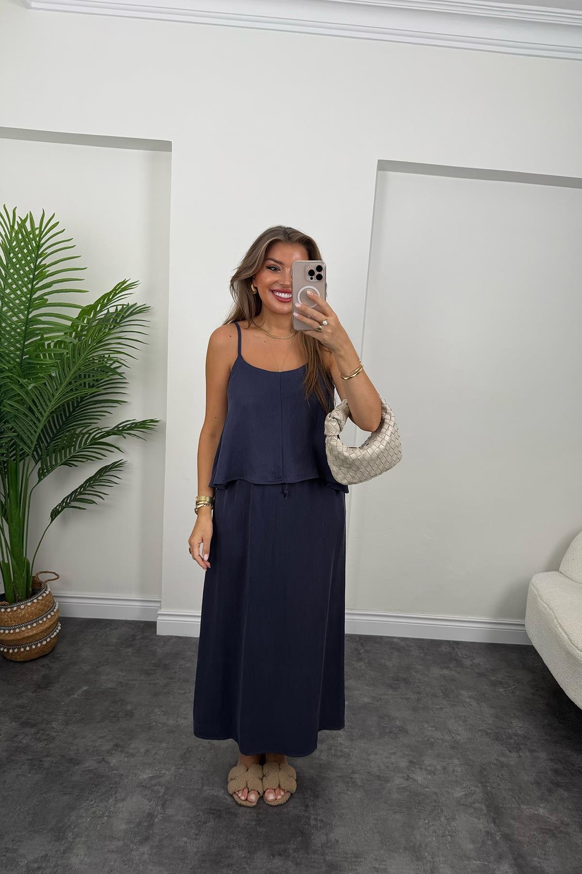 Premium Seri Tensel Kumaş Etek Bluz Takım Lacivert