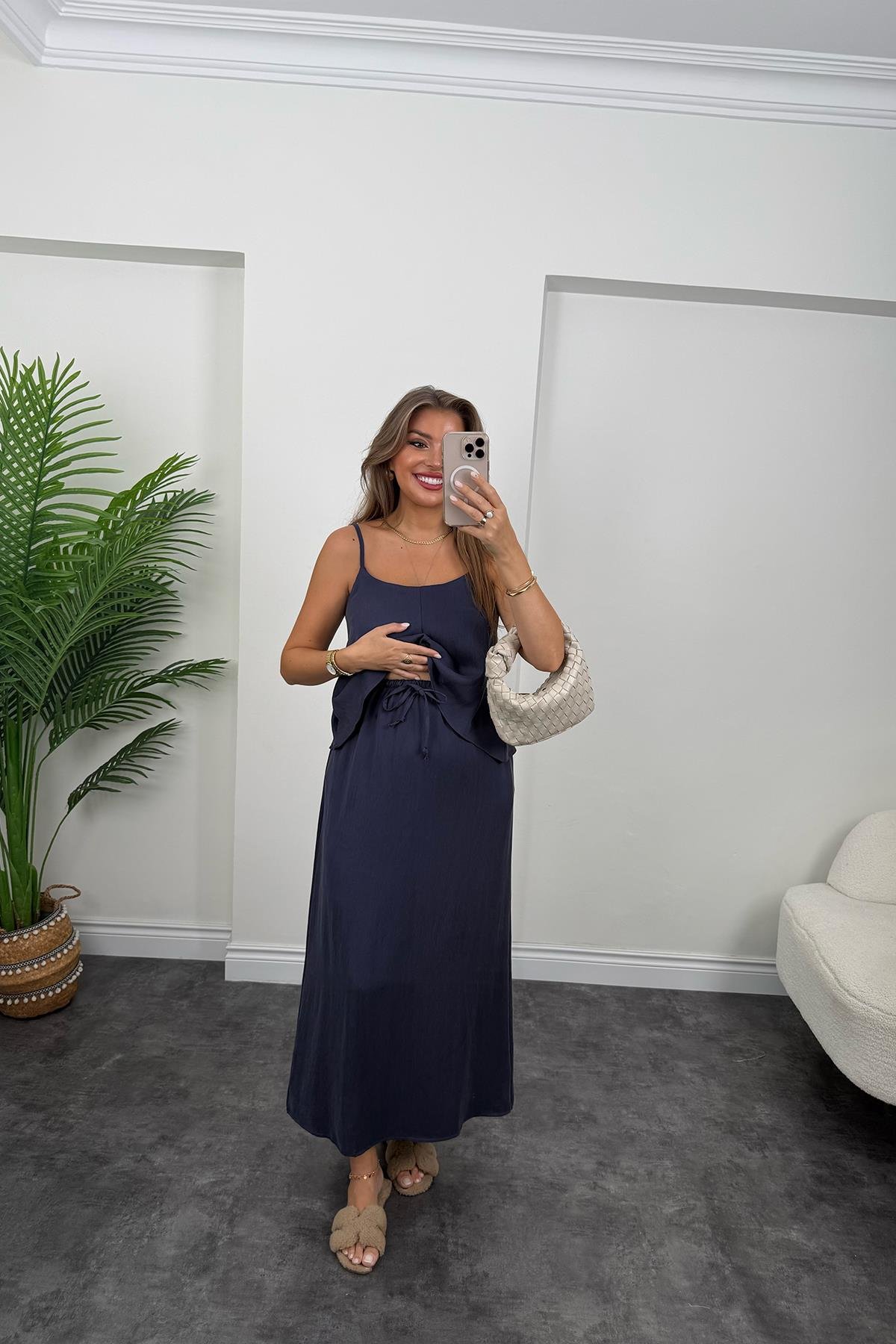 Premium Seri Tensel Kumaş Etek Bluz Takım Lacivert