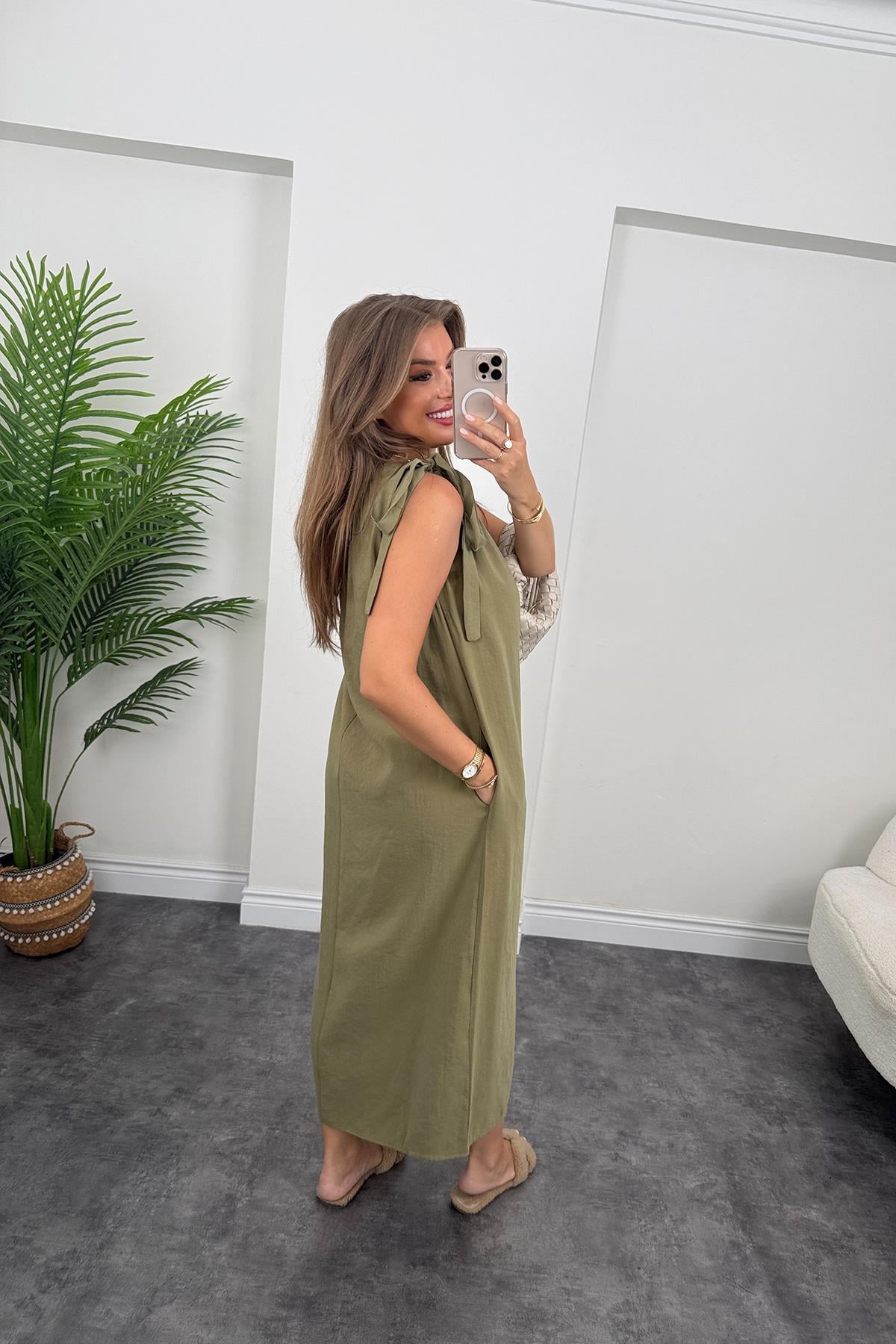 Premium Seri Tensel Moda Kumaş Omuzu Bağlamalı Maxi Elbise Haki