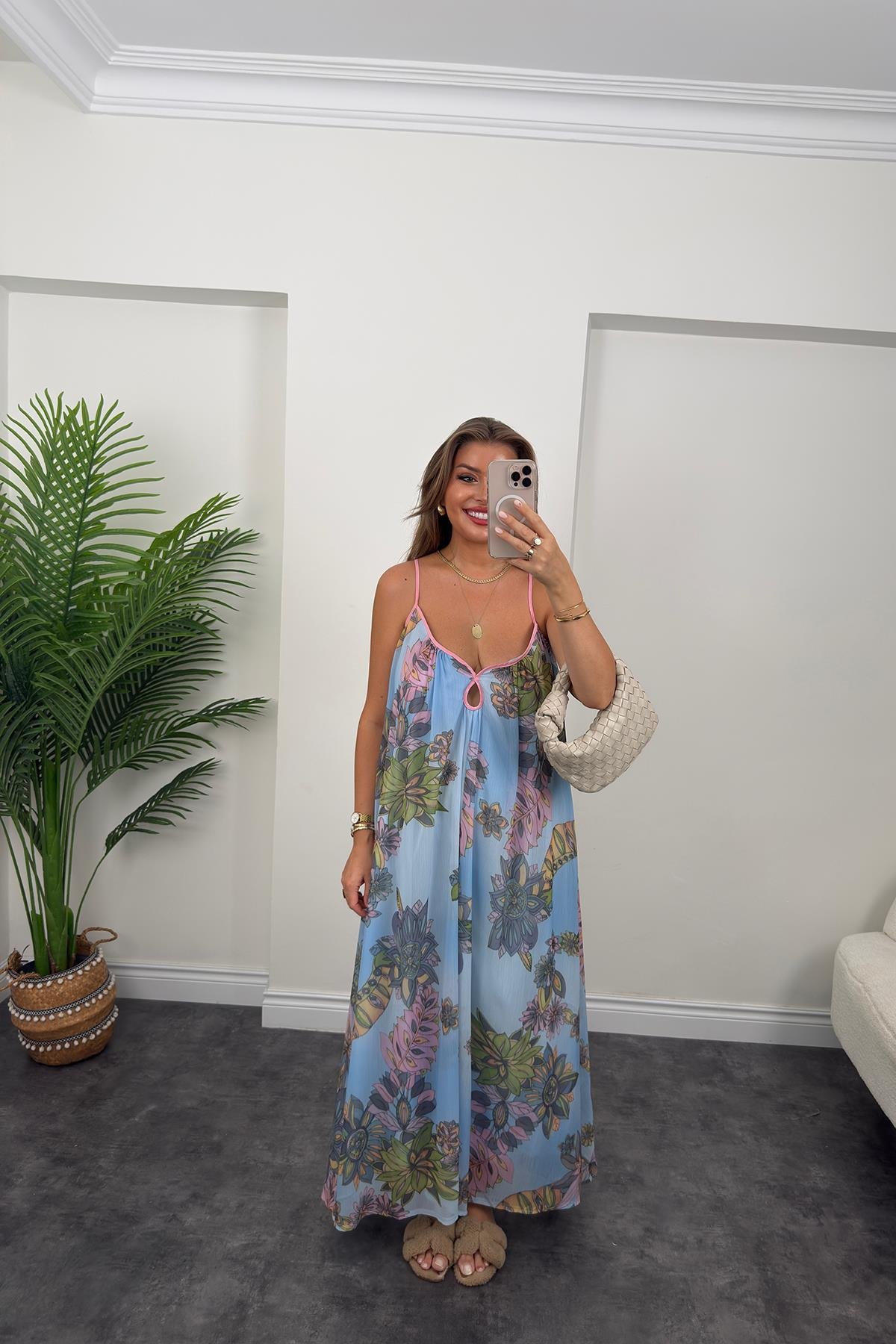 Rüya Serisi Maxi Salaş Şifon Elbise Mavi Desenli