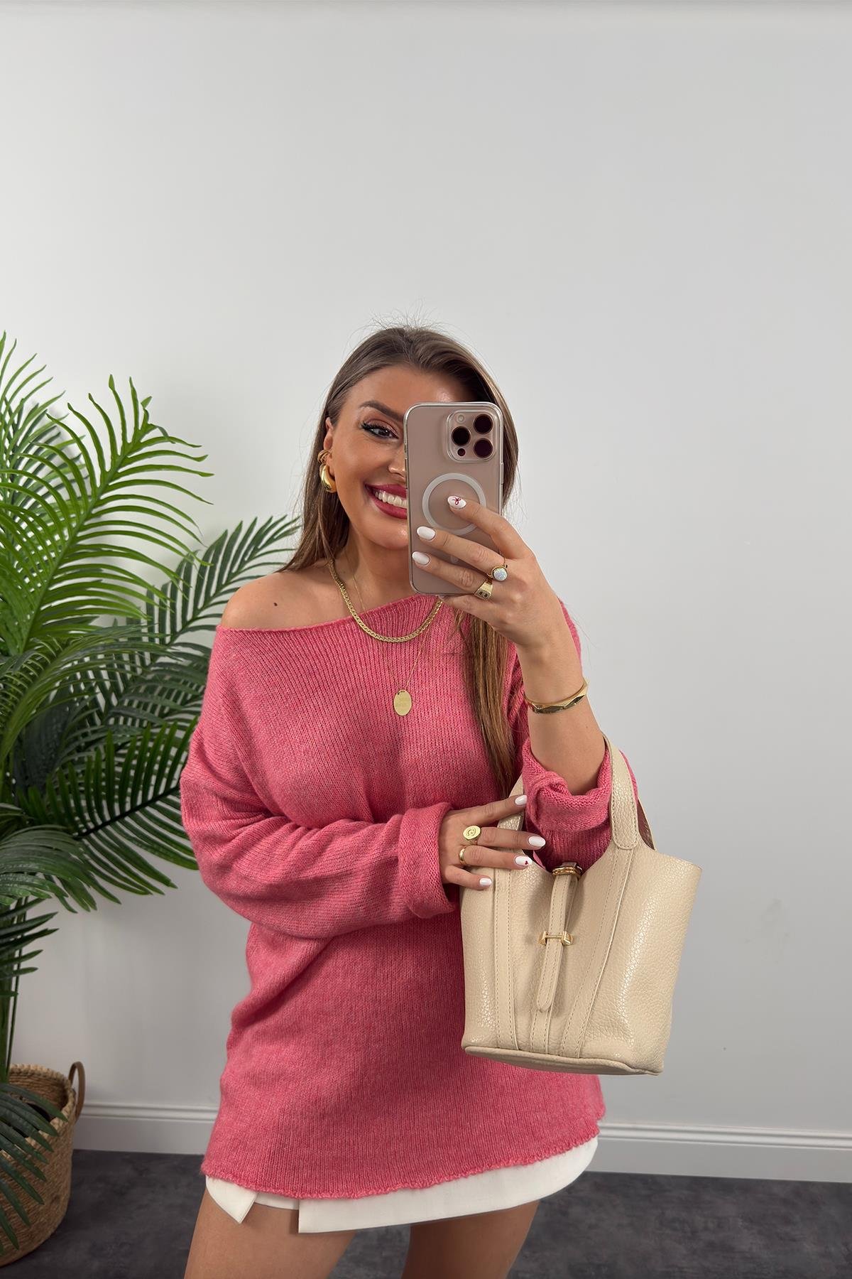 Sosis Yaka Yumoş Salaş Basic Kazak Pembe