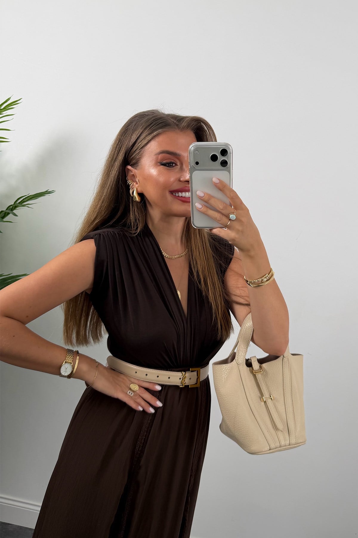 Vatkalı Likralı Sıfır Kol Drapeli Bodysuit Kahverengi 