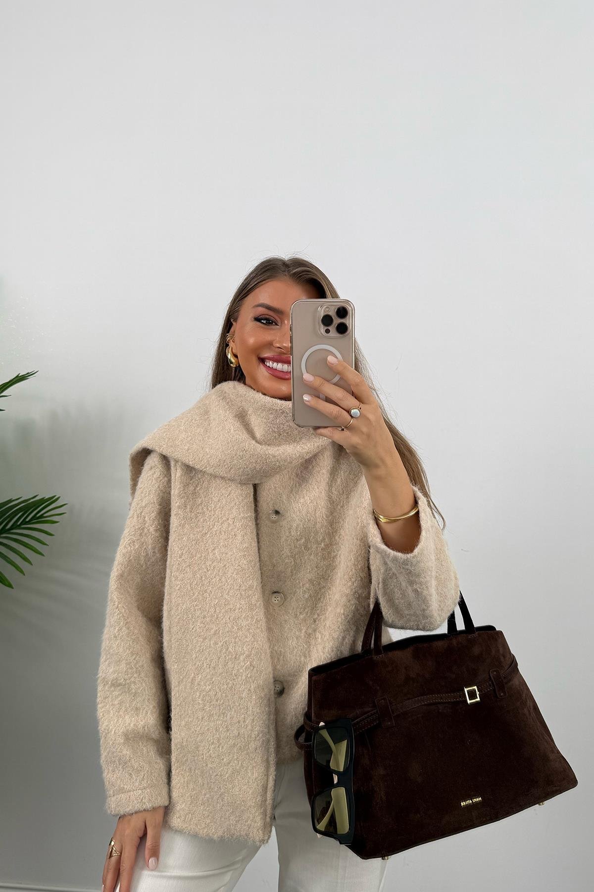 Zra Model Atkılı Yumoş Buklet Kaban