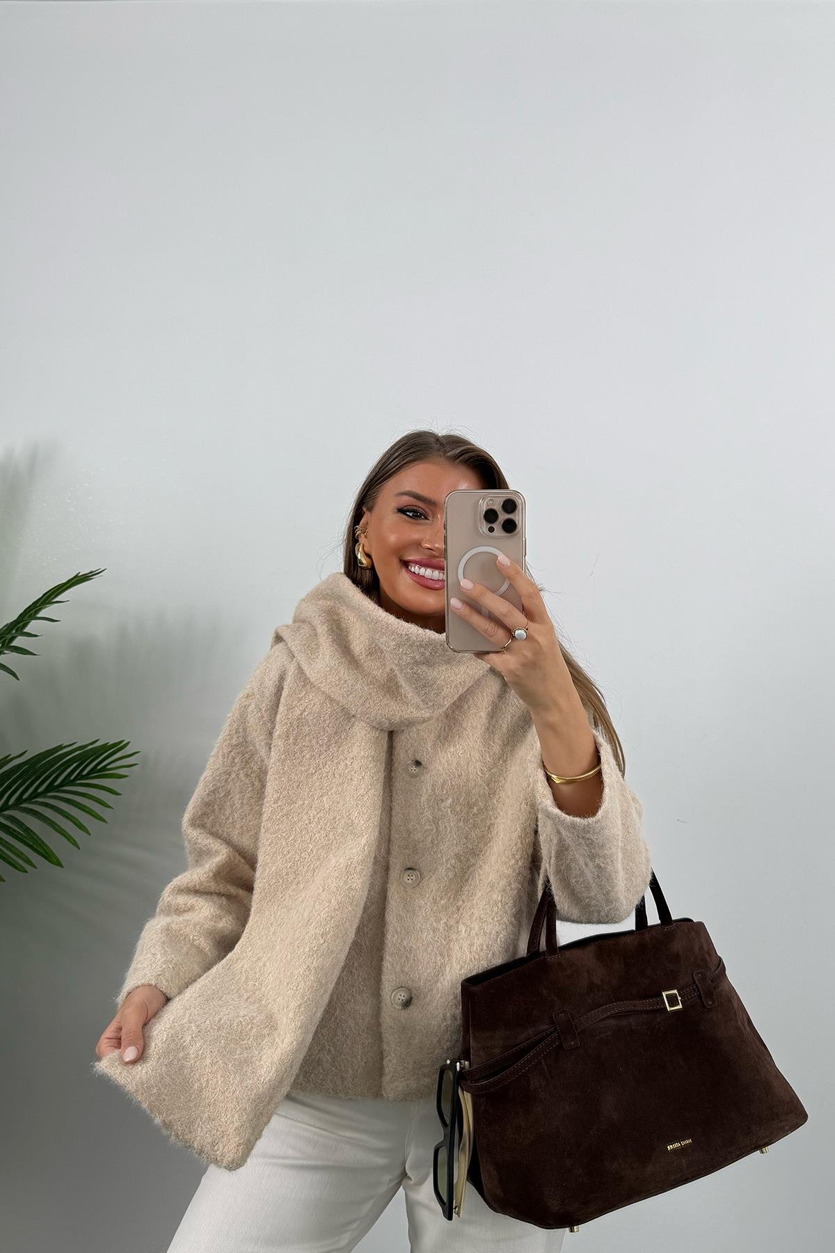 Zra Model Atkılı Yumoş Buklet Kaban