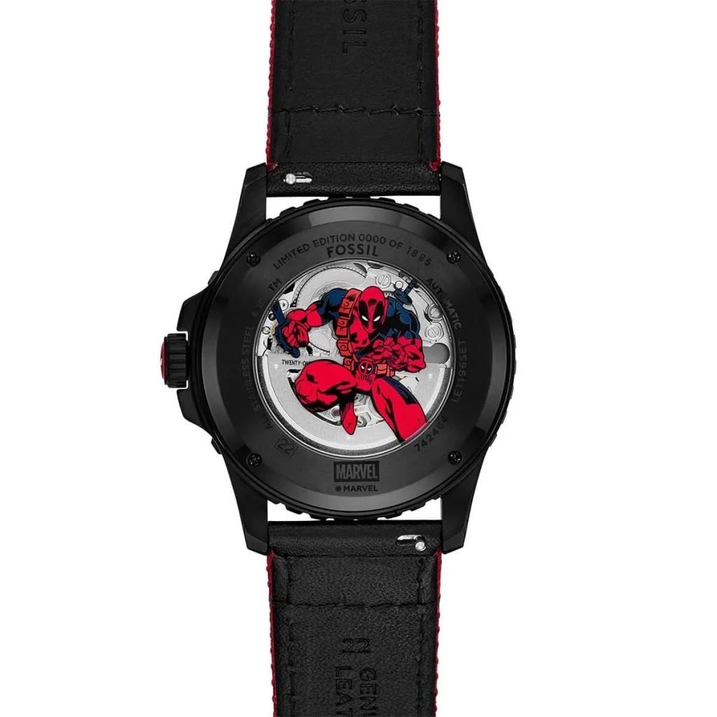 Fossil FLE1196SET Marvel x Fossil Limited Edition DEADPOOL Erkek Kol Saati