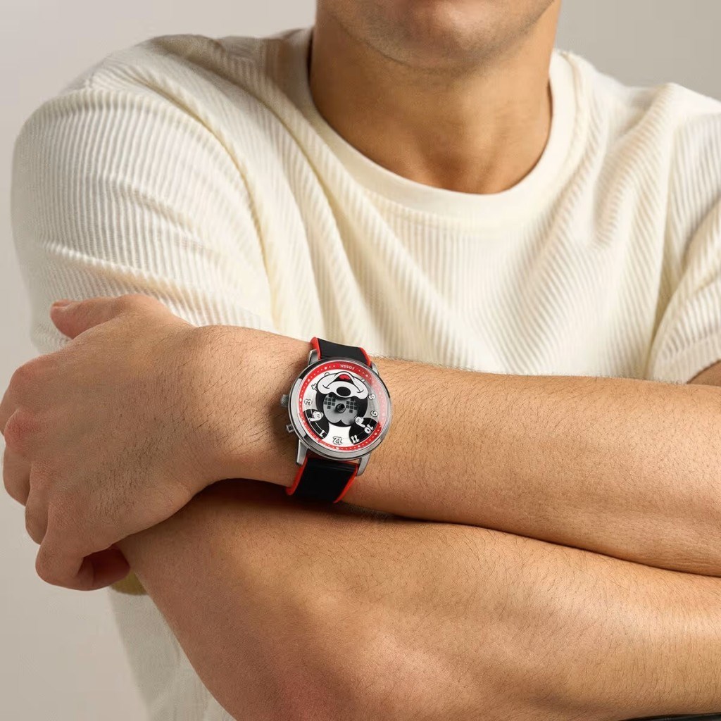 Fossil FLE1232 Disney x Fossil Limited-Edition Mickey Mouse Big Tic Erkek Kol Saati