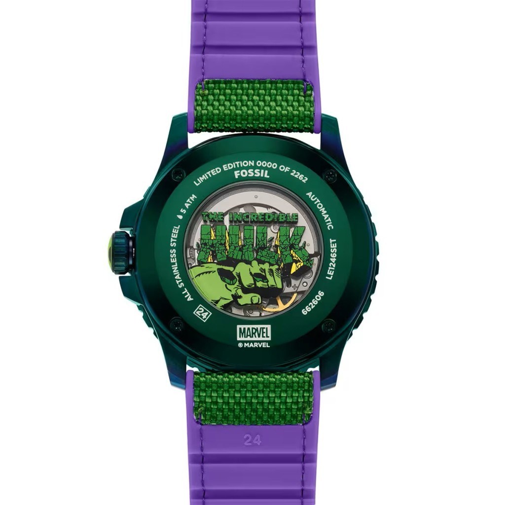 Fossil FLE1246SET Marvel x Fossil Limited-Edition Incredible Hulk Erkek Kol Saati ve Yaka İğnesi Seti