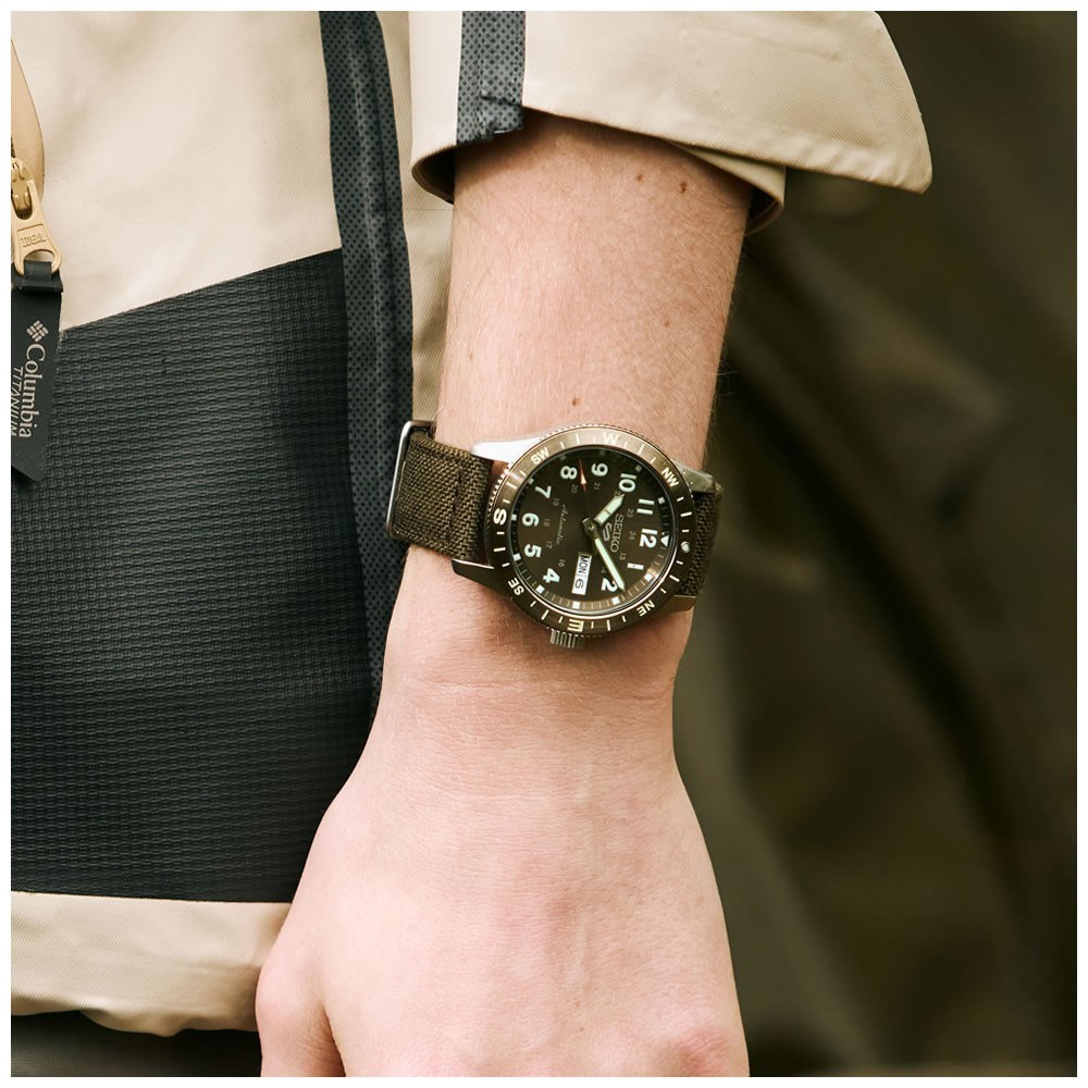 Seiko 5 Sports HDB009K1 Erkek Kol Saati