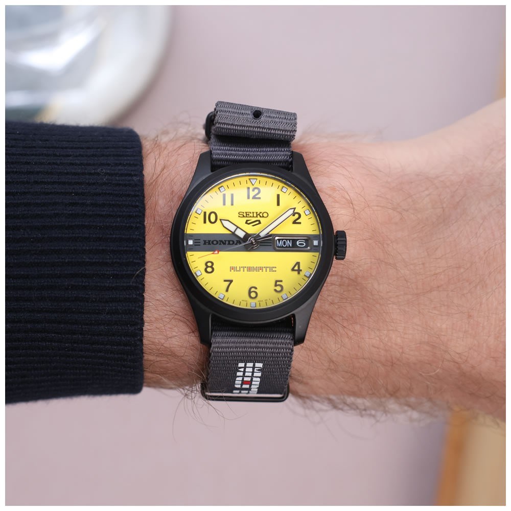 Seiko 5 Sports X Honda MOTOCOMPO HDB010K1 Limitli Erkek Kol Saati