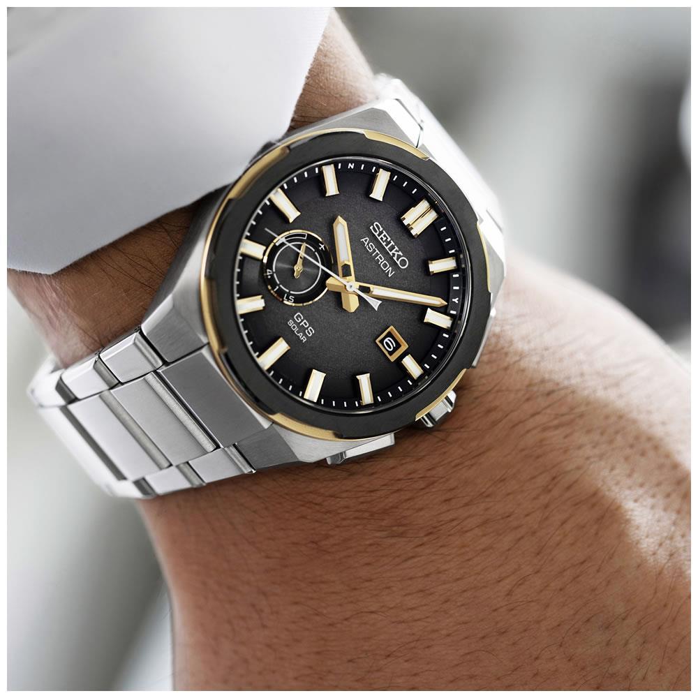 Seiko Astron GPS Solar SSJ026J Erkek Kol Saati