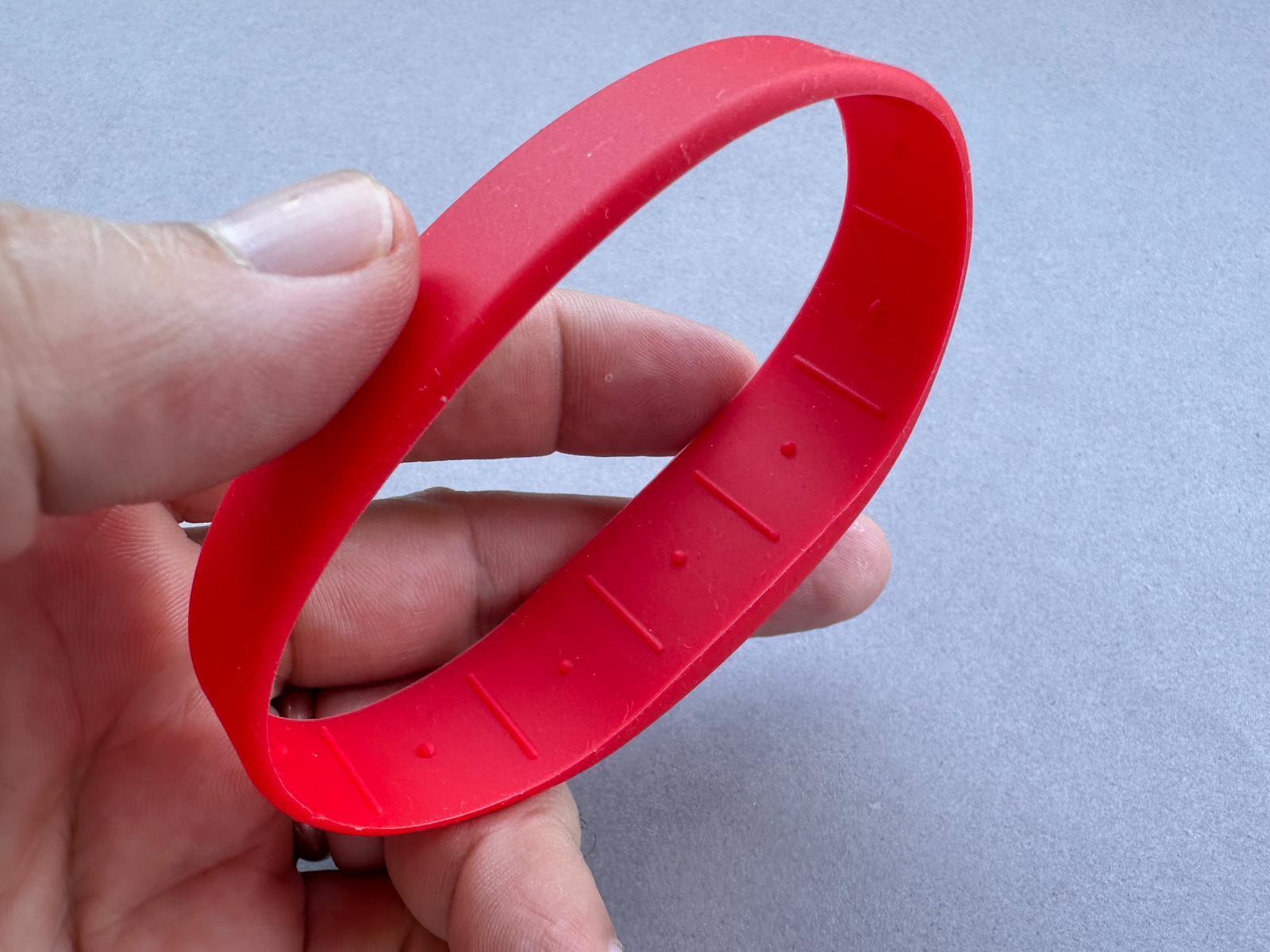 13.56Mhz Silikon RFID Bileklik Kırmızı 65MM