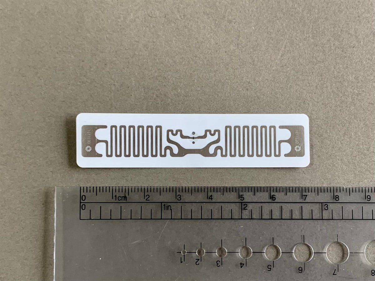 C01 UHF RFID Etiket