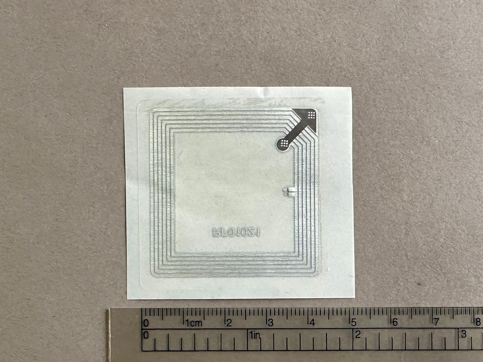 NTAG213 Şeffaf NFC Etiket 45x45MM