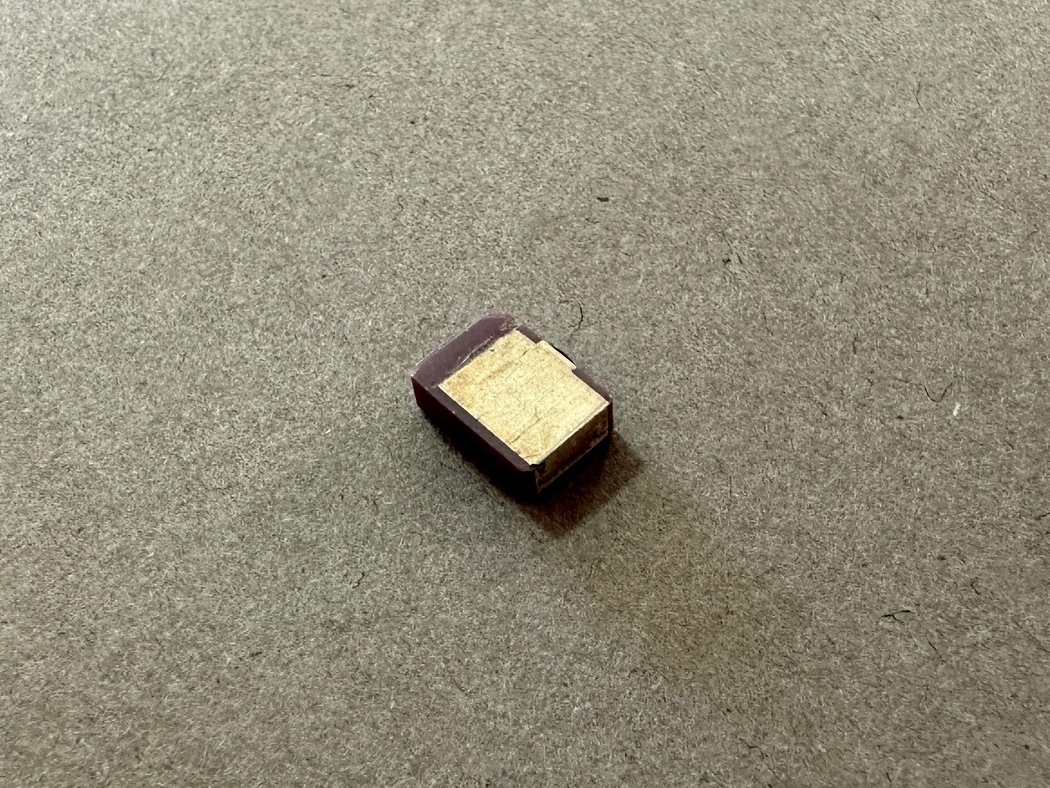 Omni-ID Fit 100 Embedded RFID Etiket