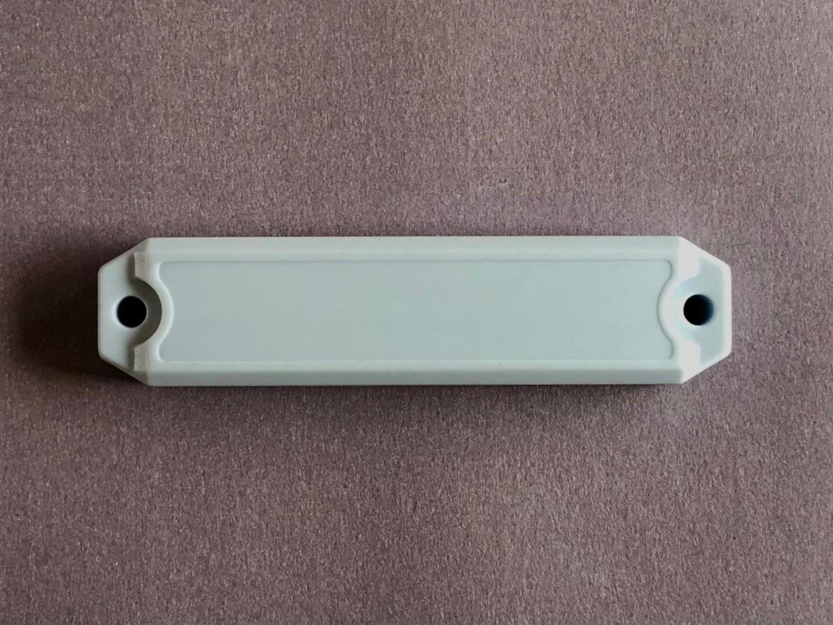 SC10 Metal Üstü RFID Plastik Kasa Etiketi