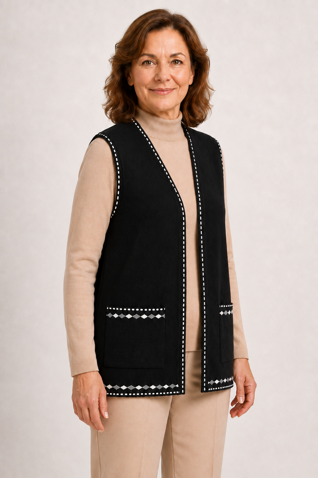 Kadın Orta Yaş ve Üzeri Triko Örgü Sade Desen Düğmesiz Anne Yelek 3318