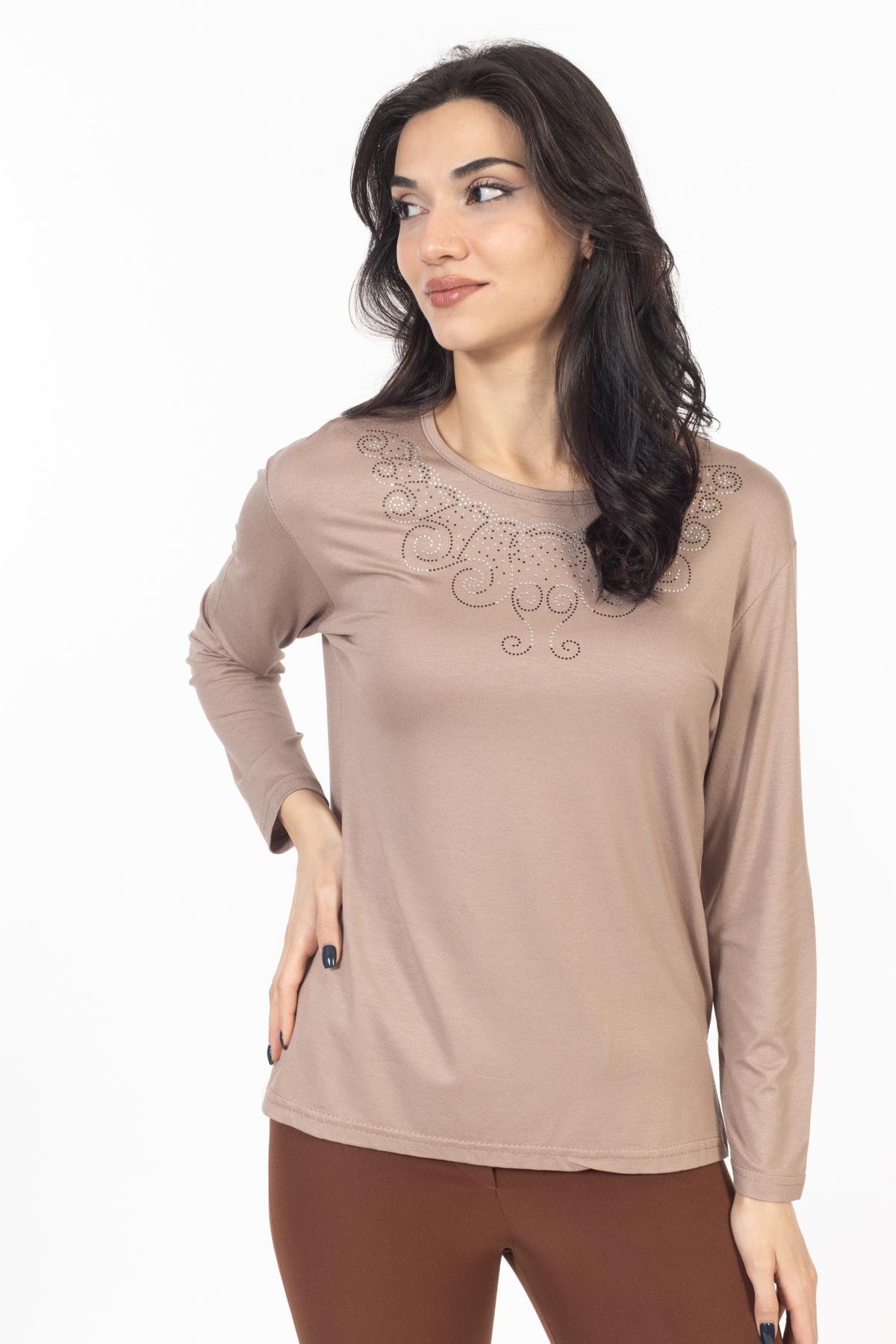 Yeni Model Taş İşlemeli Yuvarlak Yaka Likralı Anne Penye Bluz 6420