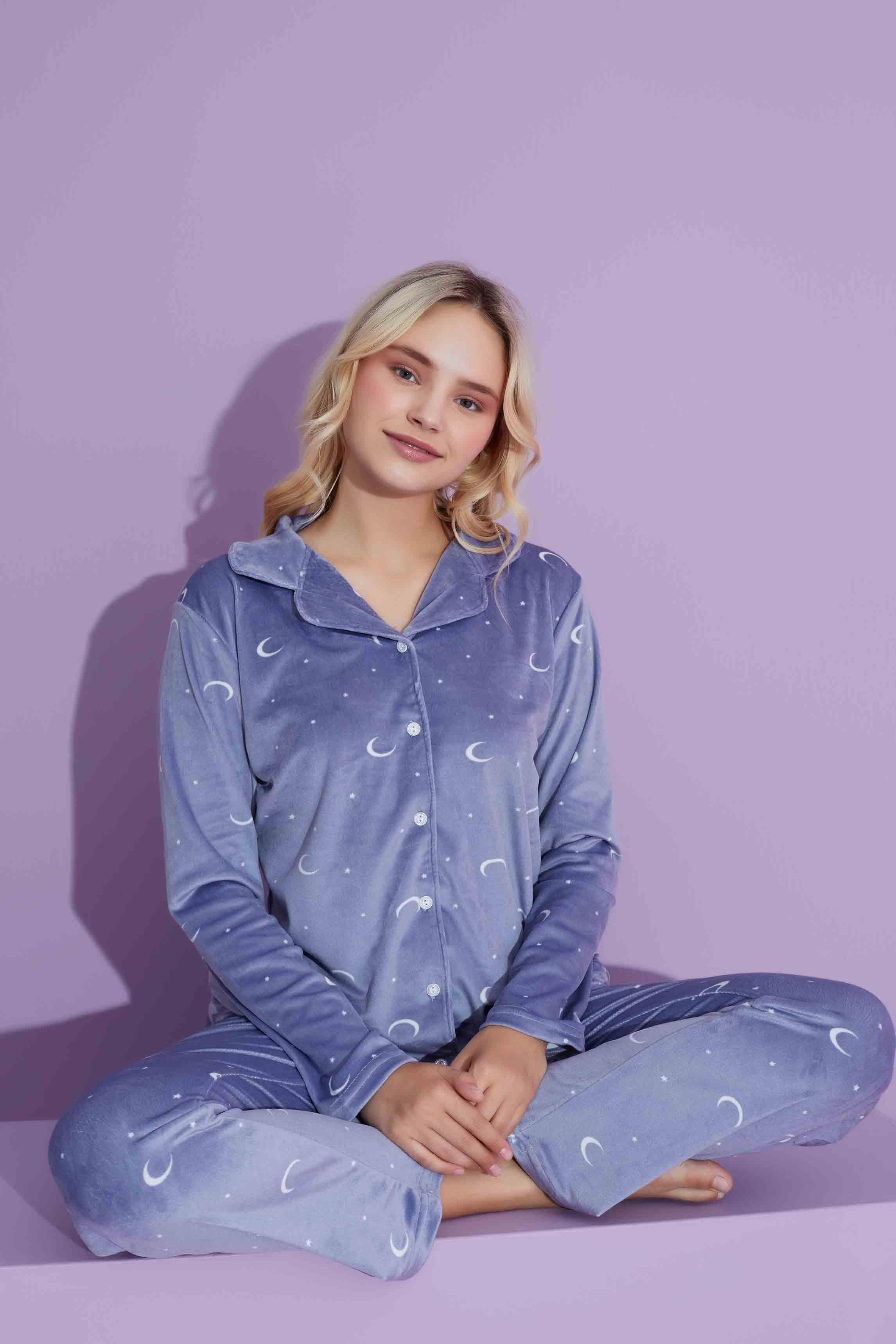 Yeni Sezon Ay Desenli Trend Model Kadife Düğmeli Anne/Kız Çocuk Pijama Takımı 2800-Gri