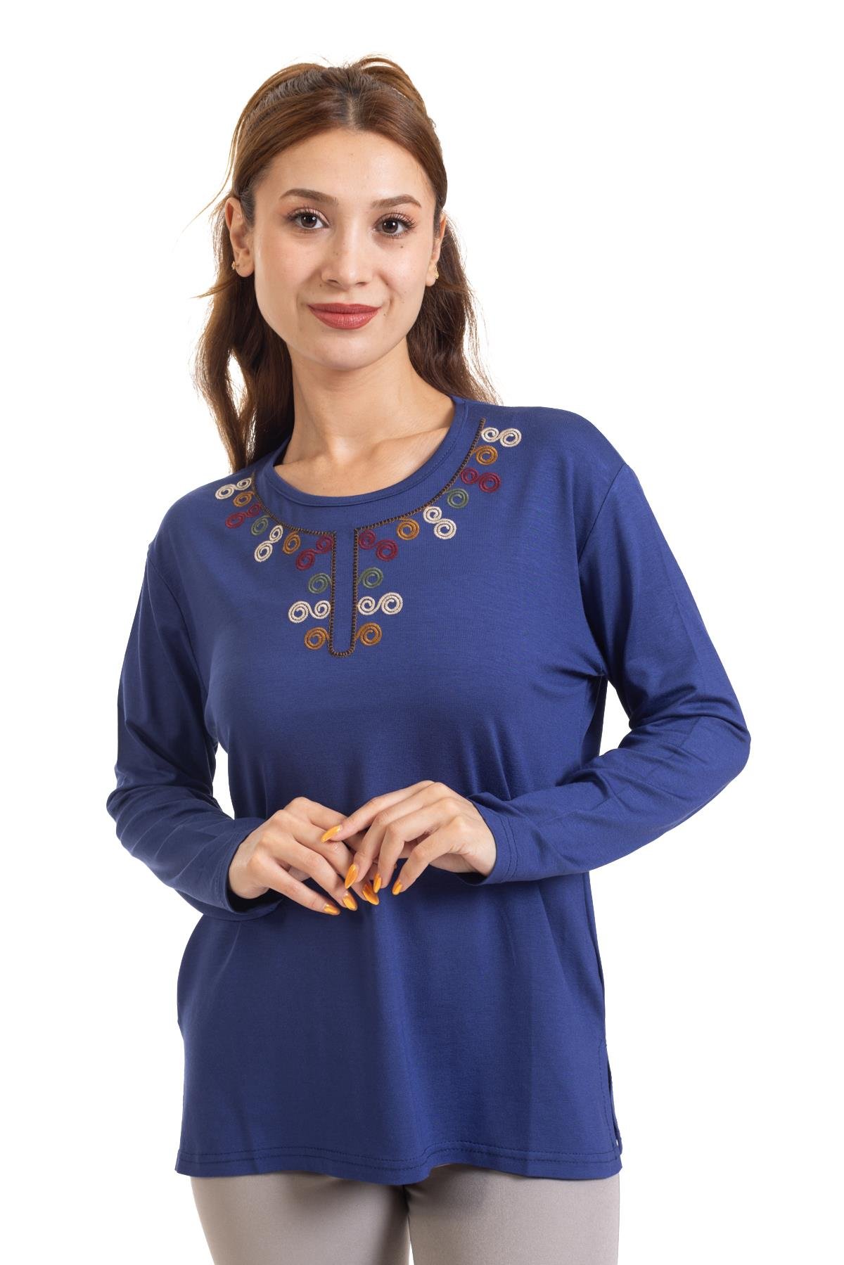 Yeni Sezon Kadın Orta Yaş ve Üzeri Uzun Kollu Nakış İşlemeli Likralı Anne Penye Bluz 6355