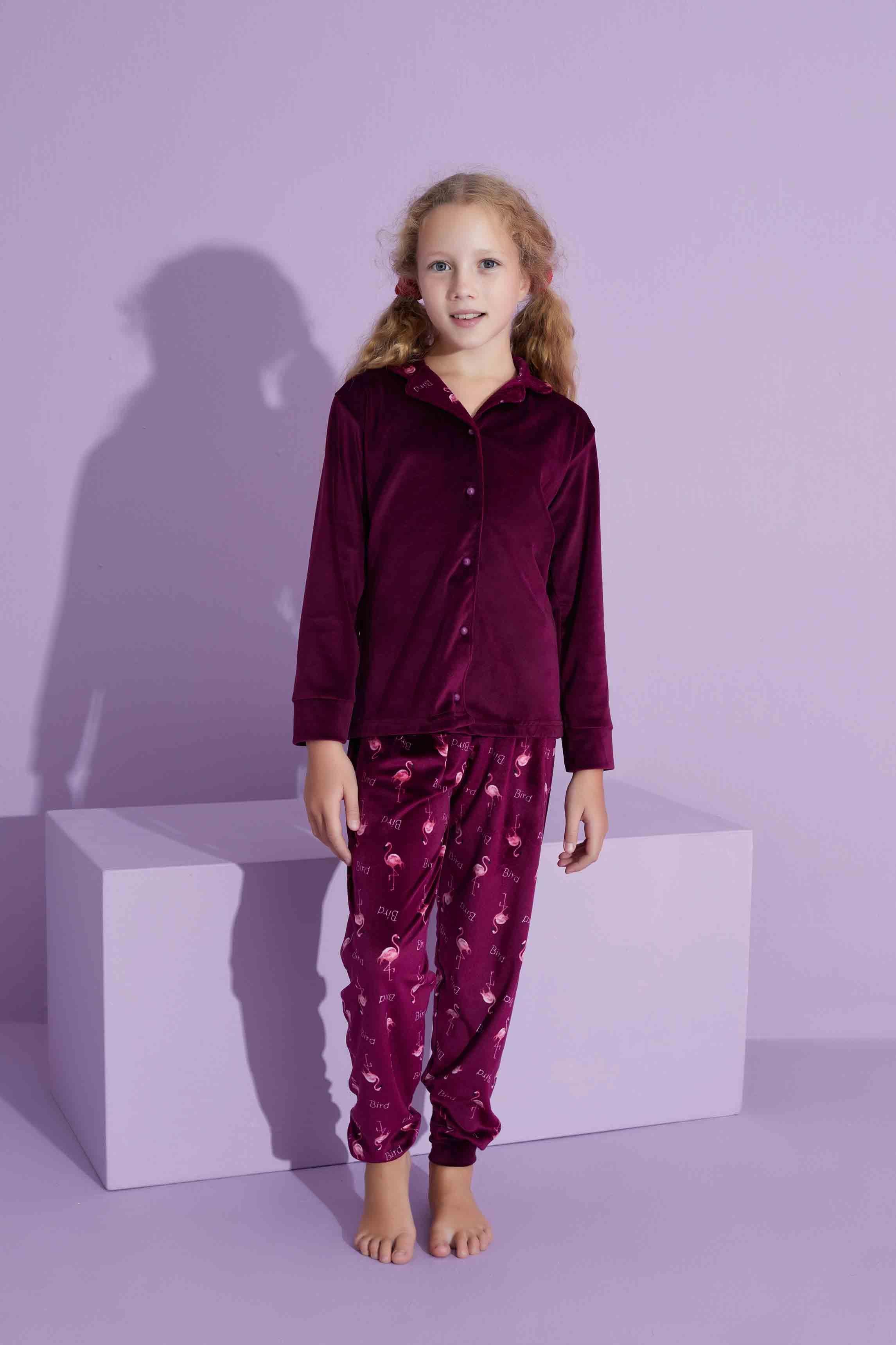 Yeni Sezon Trend Model Boydan Düğmeli Kadife Anne/Kız Çocuk Pijama Takımı 2776-Mürdüm Flamingo