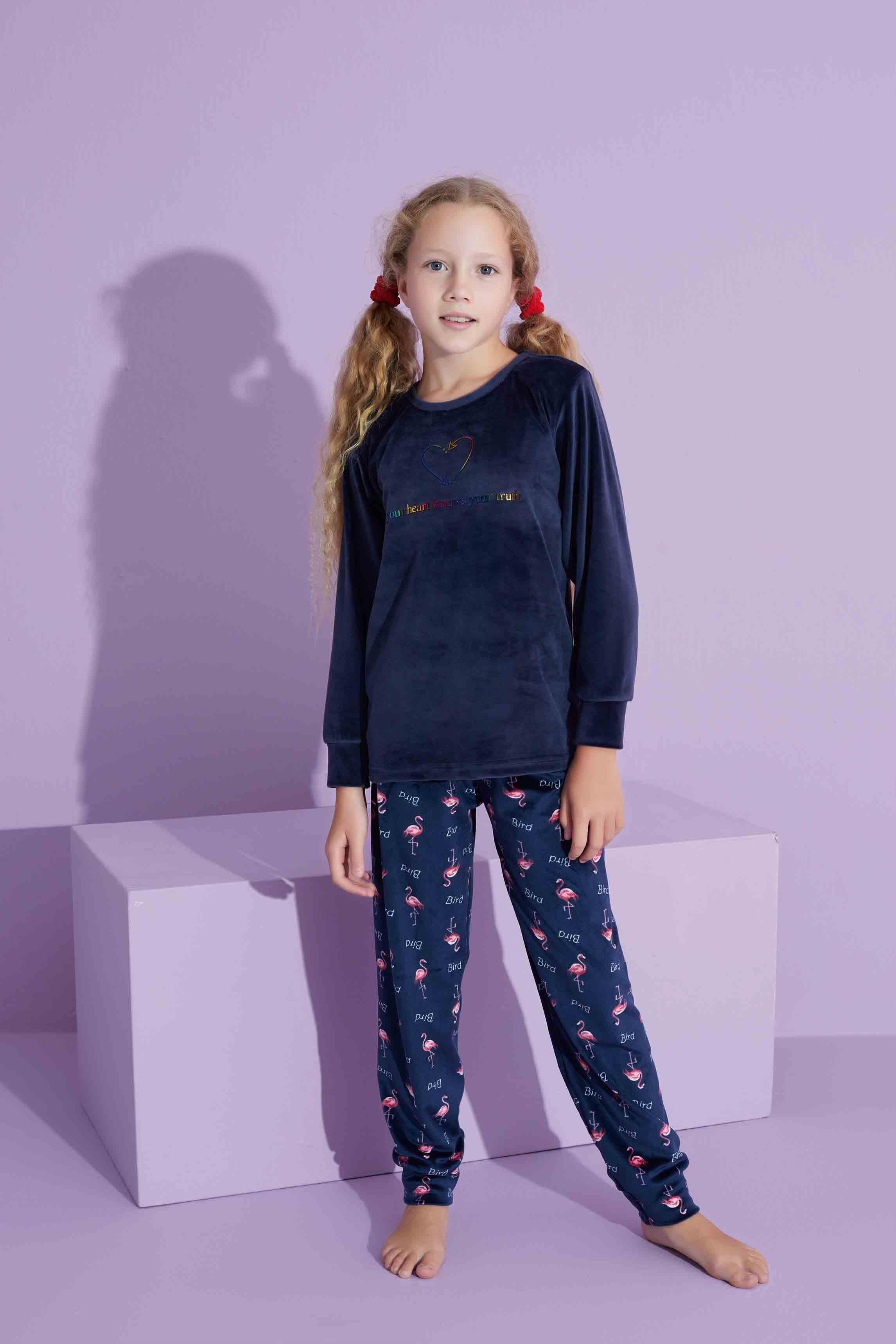 Yeni Sezon Trend Model Kadife Anne/Kız Çocuk Pijama Takımı 2776-Lacivert Flamingo