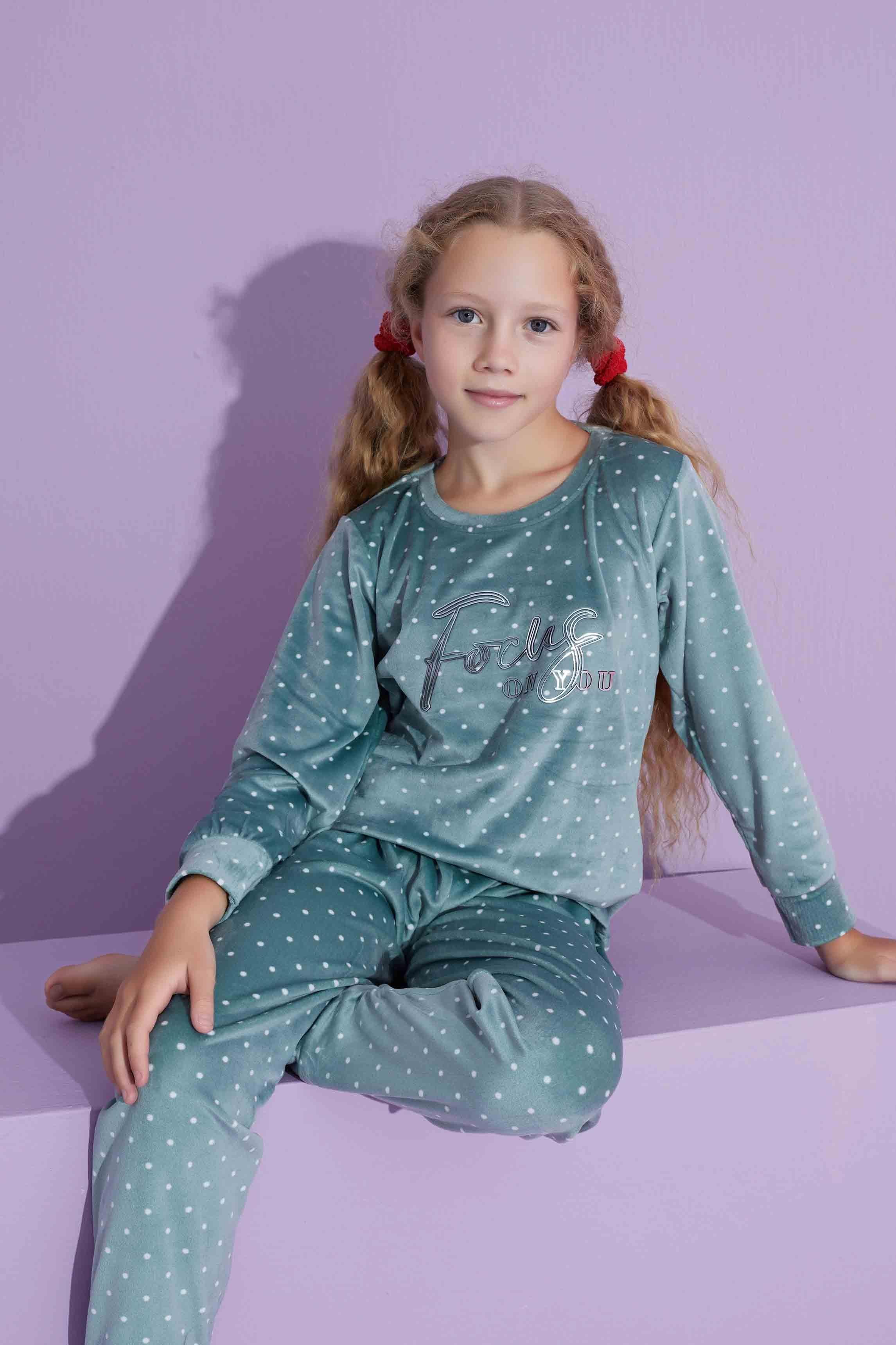 Yeni Sezon Yıldız Desenli Trend Model Kadife Anne/Kız Çocuk Pijama Takımı 2776-Mint Yeşili
