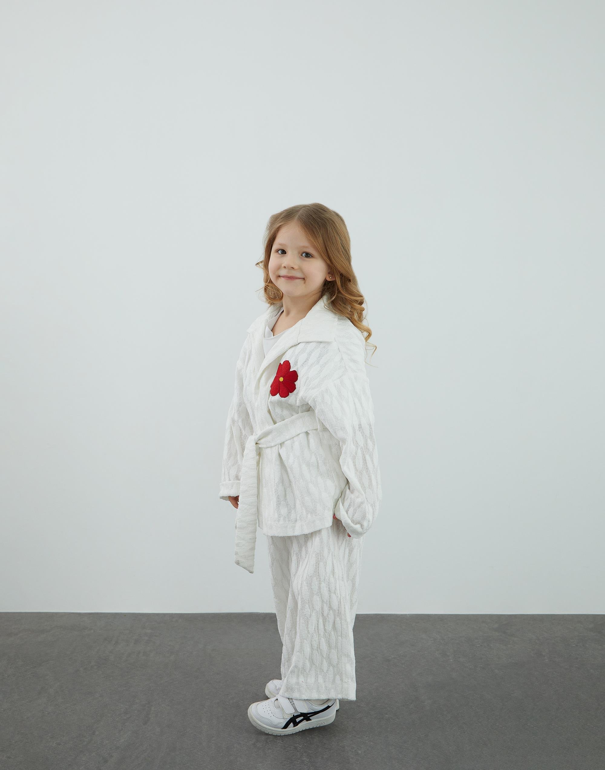 Aplike Detaylı Ekru Ceket - junior, designer dresses, bachelorette, party dresses and graduation dresses.