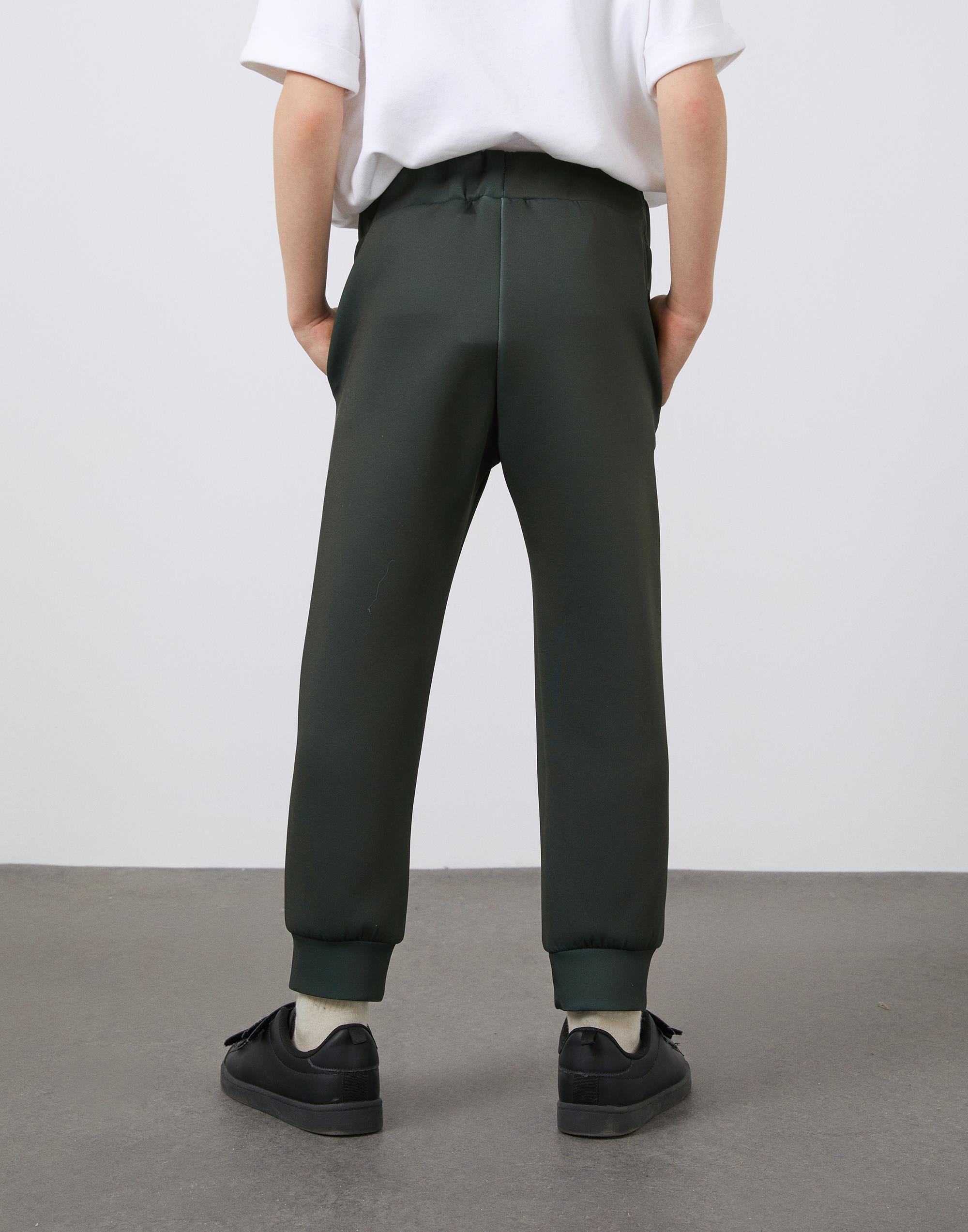 Aplike Detaylı Erkek Çocuk Jogger Pantolon - junior, designer dresses, bachelorette, party dresses and graduation dresses.