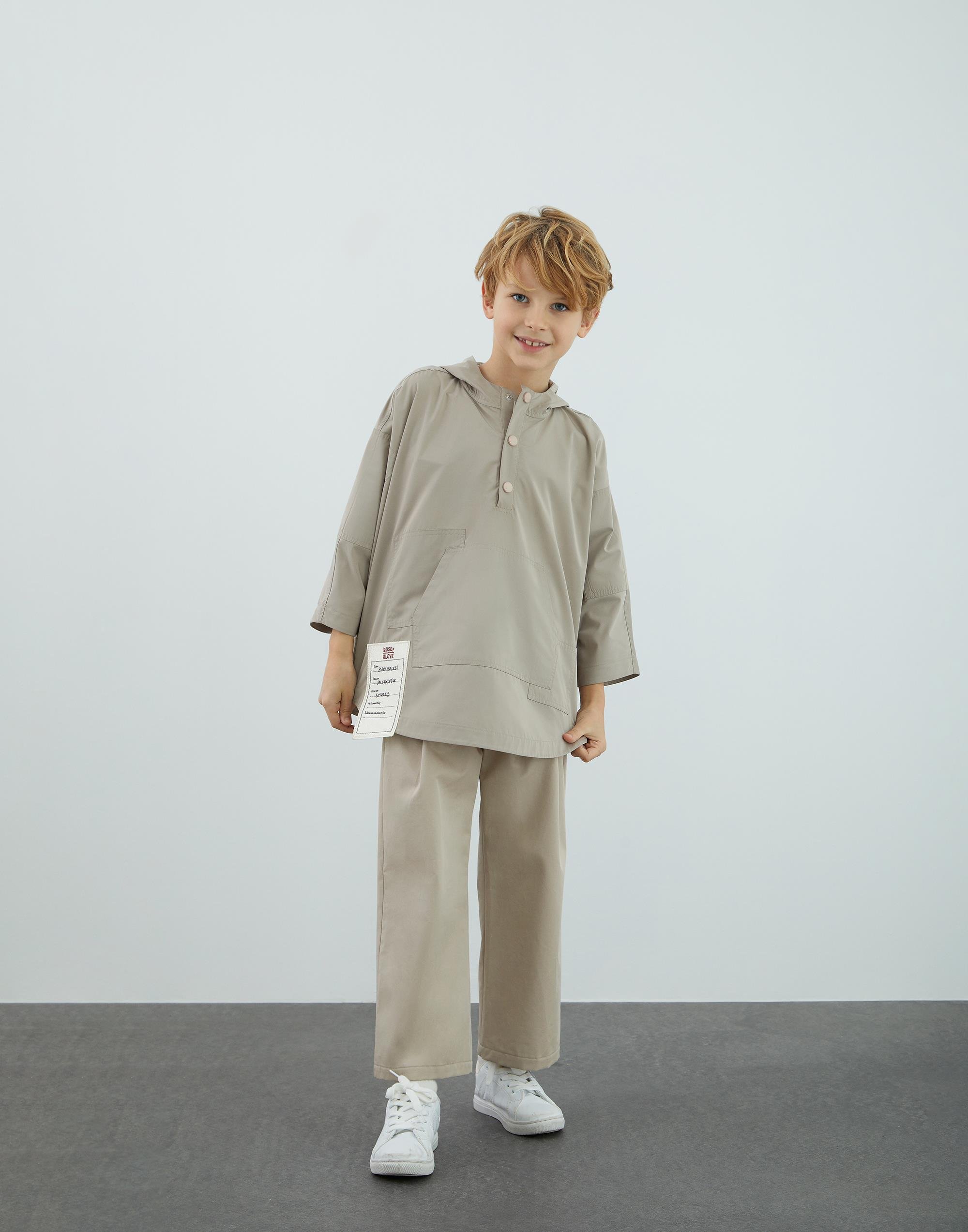 Aplike Nakış Detaylı Panço Bej Yağmurluk - junior, designer dresses, bachelorette, party dresses and graduation dresses.