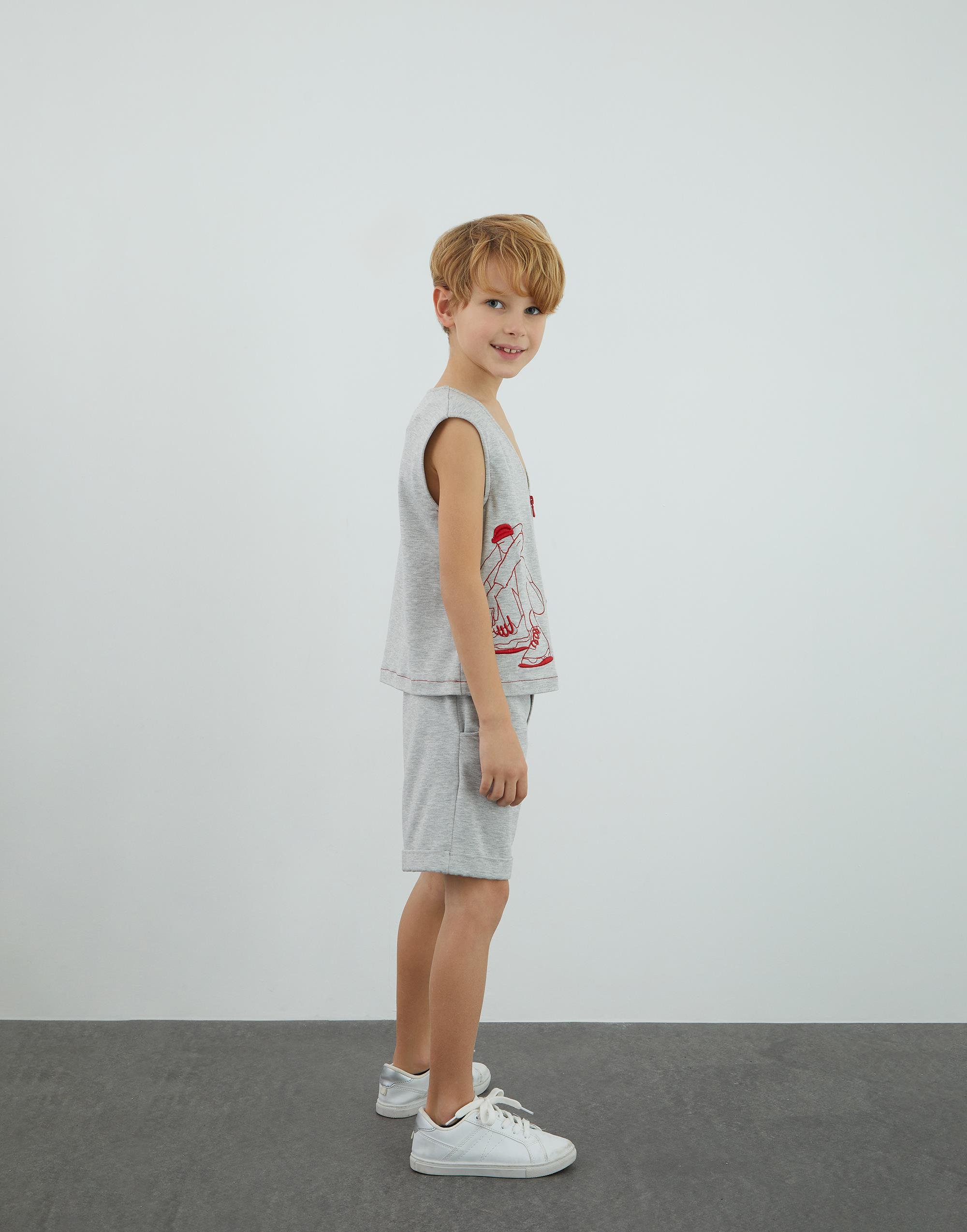 Aplikeli Gri Spor Şort - junior, designer dresses, bachelorette, party dresses and graduation dresses.