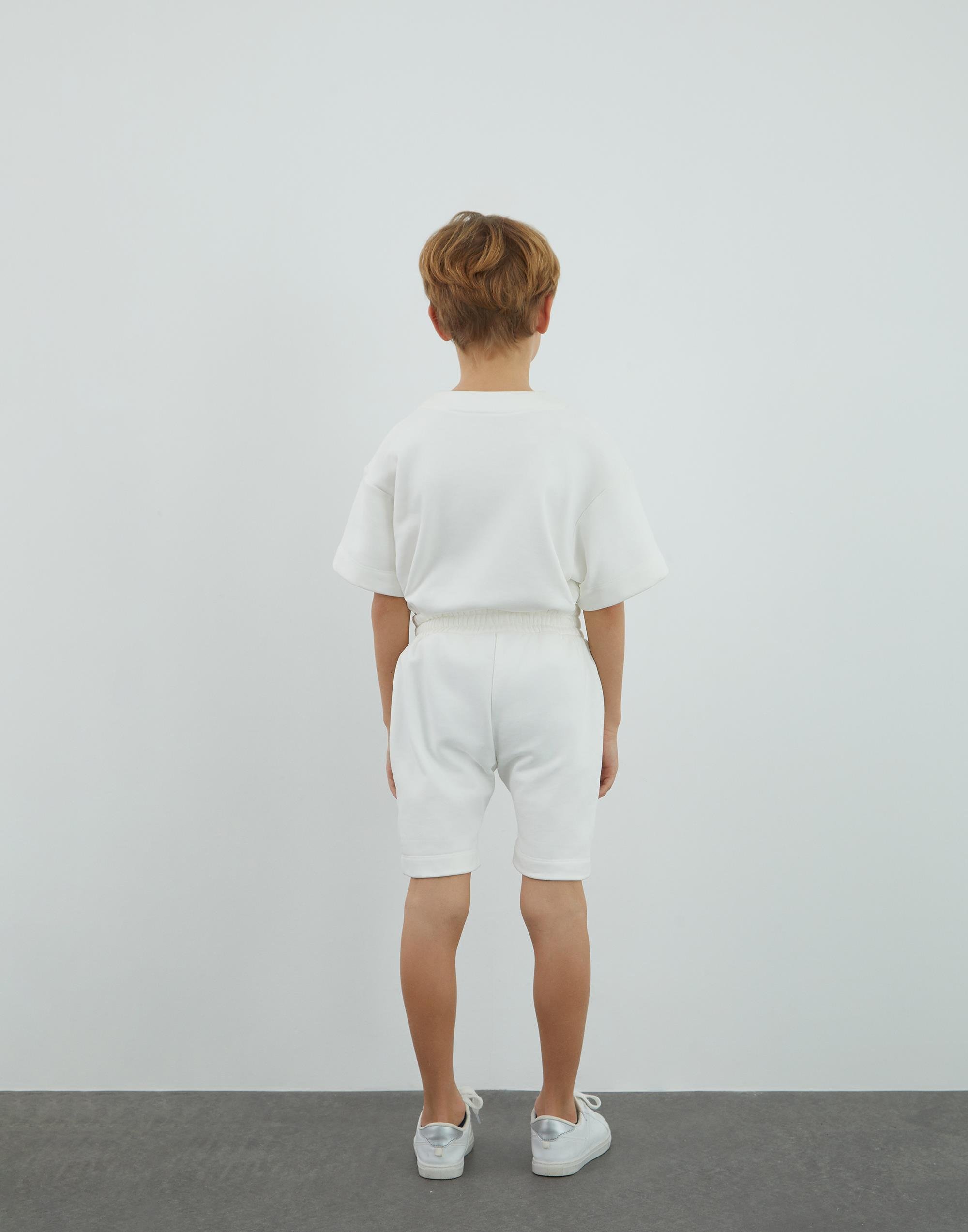 Asimetrik Patlı Ekru Spor Şort - junior, designer dresses, bachelorette, party dresses and graduation dresses.