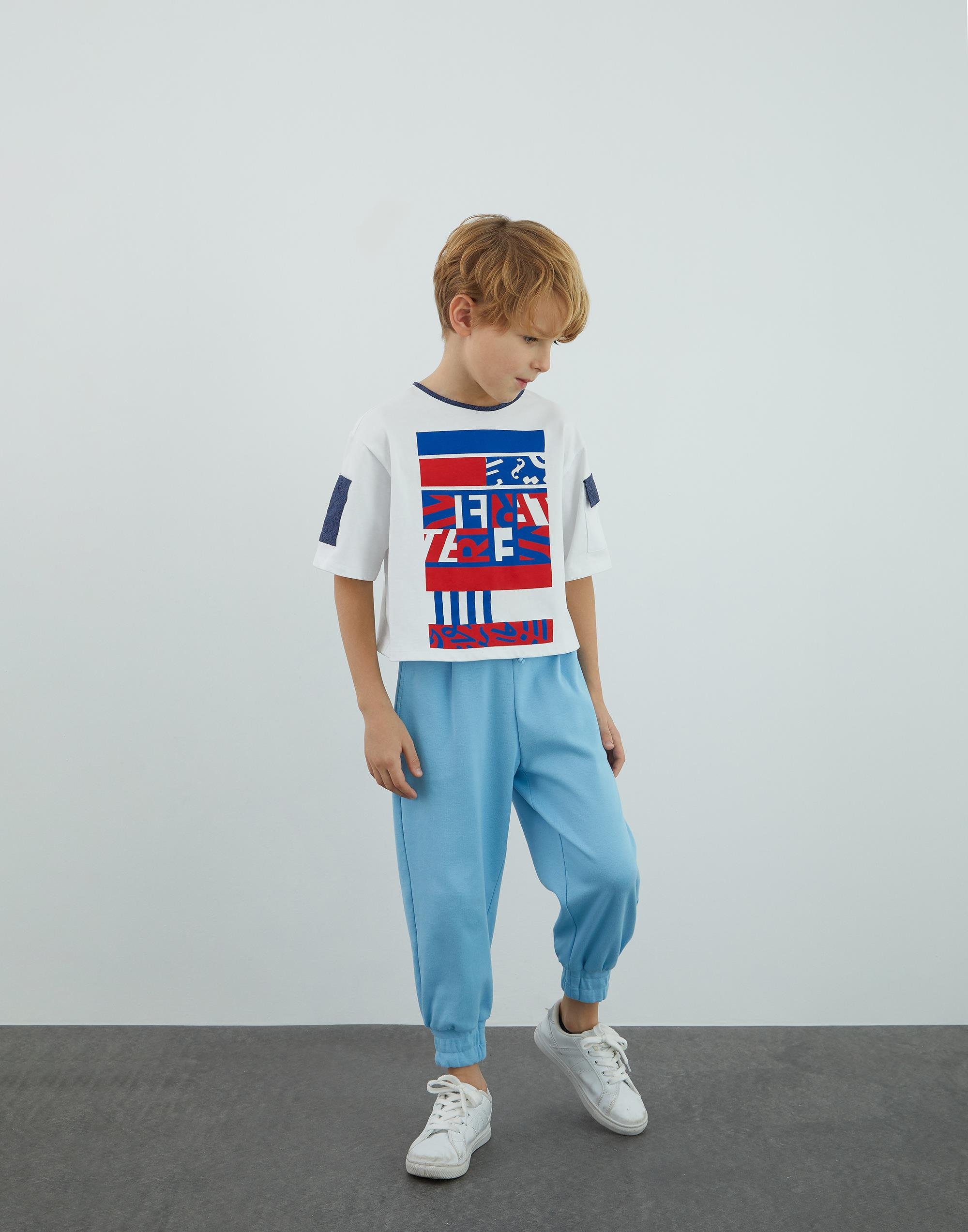 Printing Detailed White T Shirt - junior, designer dresses, bachelorette, party dresses and graduation dresses.