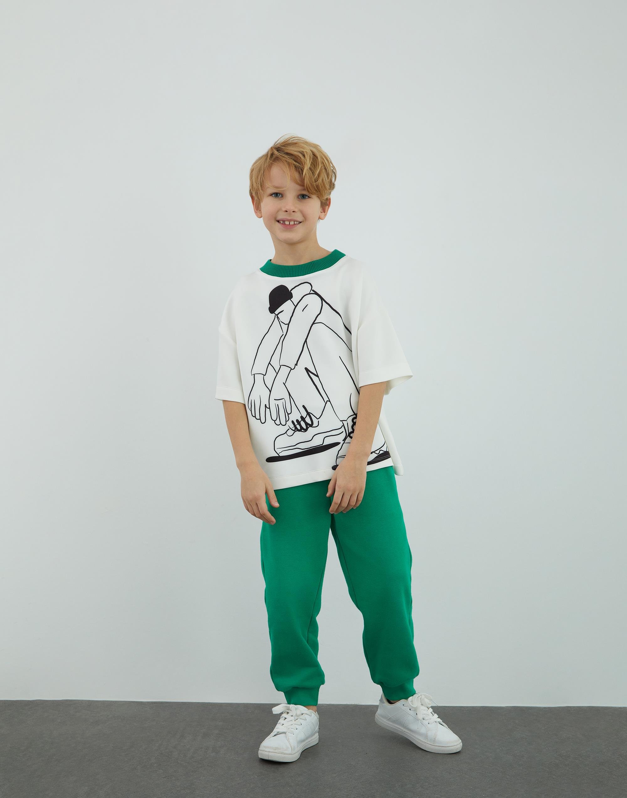 Baskı Ve Kontrast Yaka Detaylı Ekru T Shirt - junior, designer dresses, bachelorette, party dresses and graduation dresses.