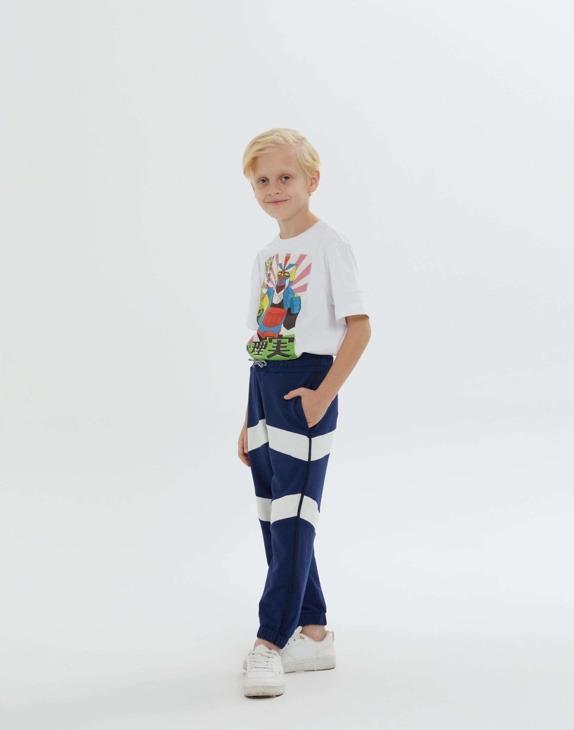 Bel Ve Paça Lastikli Şerit Detaylı Erkek Çocuk Lacivert Eşofman Altı - junior, designer dresses, bachelorette, party dresses and graduation dresses.