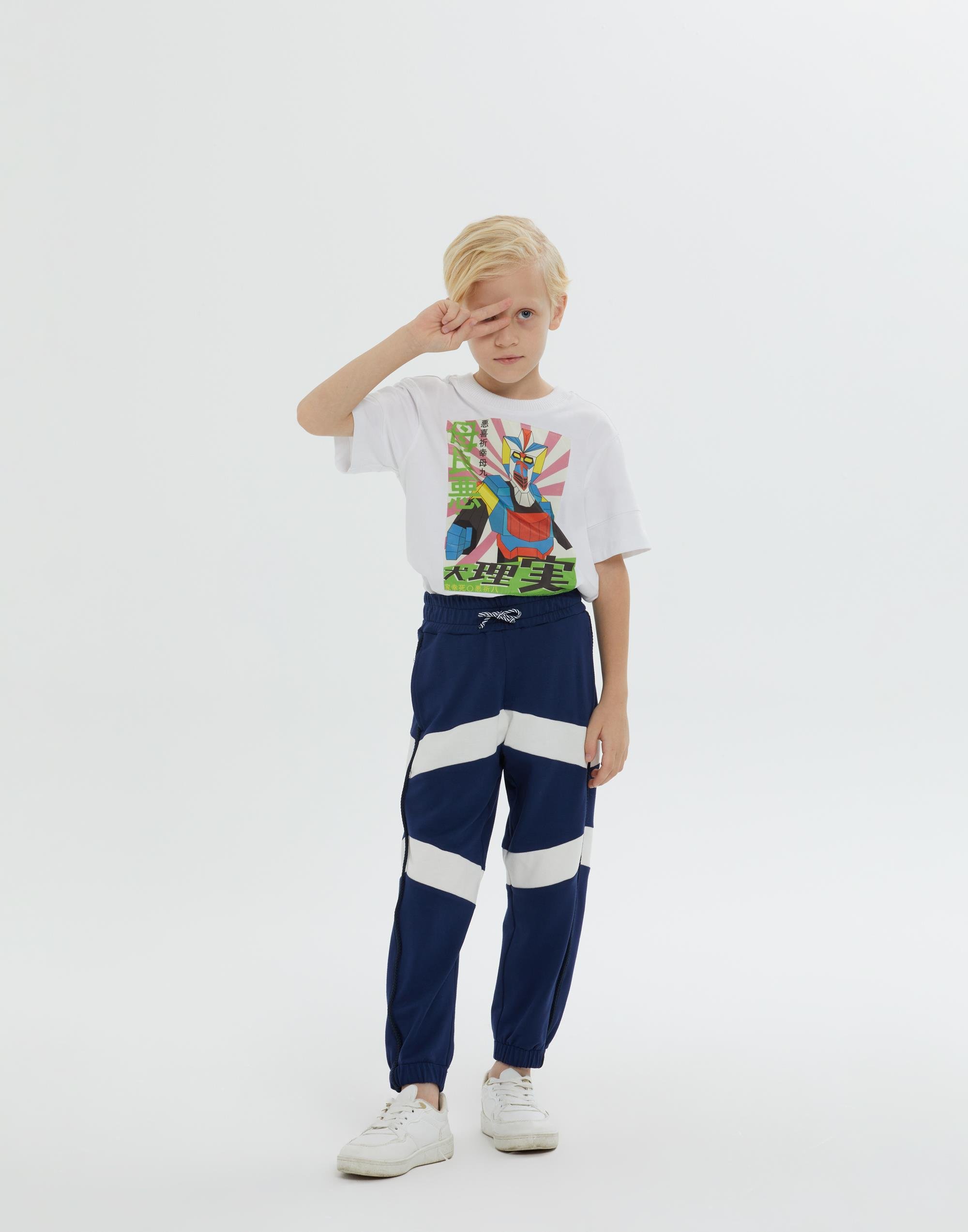 Bel Ve Paça Lastikli Şerit Detaylı Erkek Çocuk Lacivert Eşofman Altı - junior, designer dresses, bachelorette, party dresses and graduation dresses.