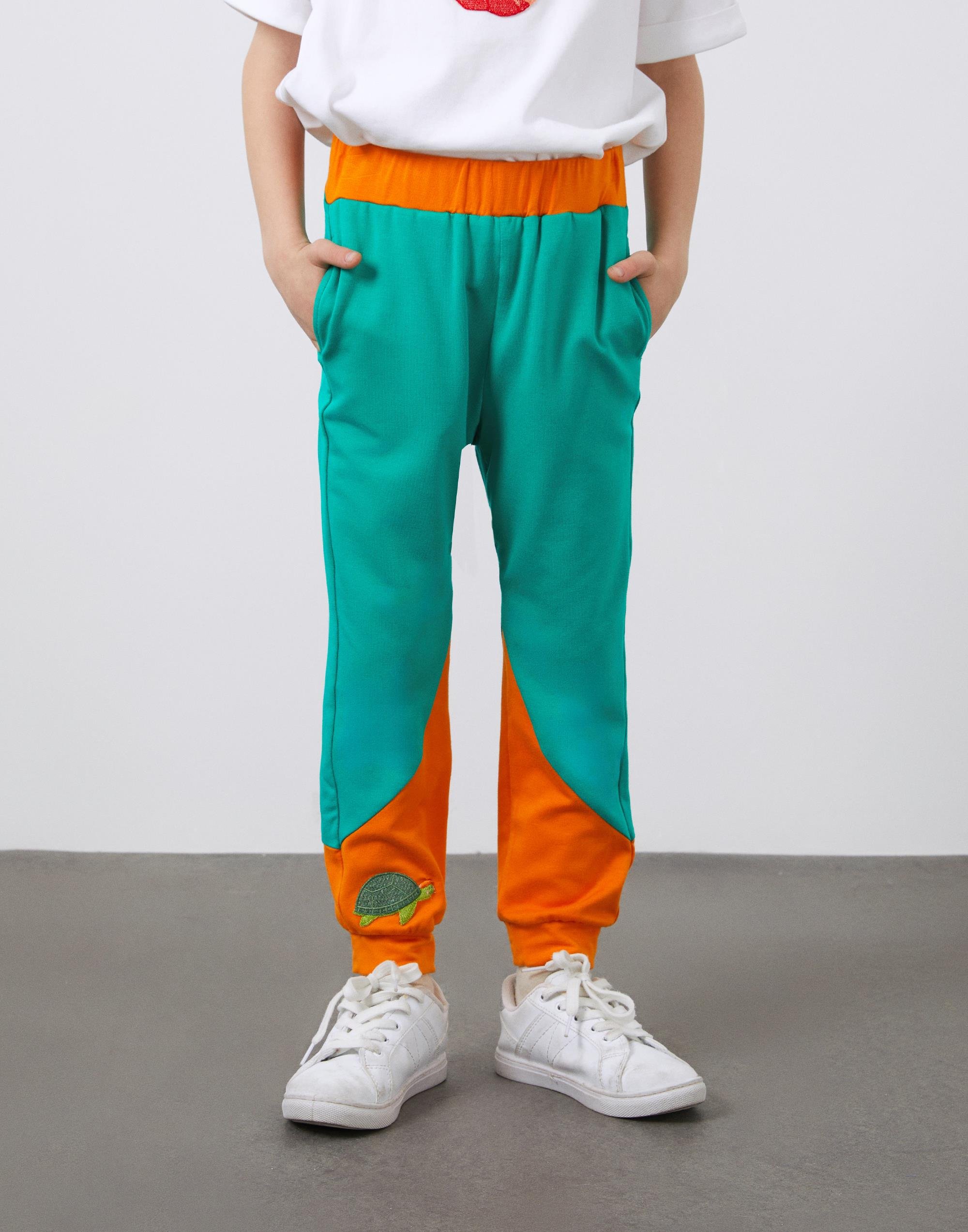 Beli Lastikli Aplike Detaylı Erkek Çocuk Jogger Pantolon - junior, designer dresses, bachelorette, party dresses and graduation dresses.