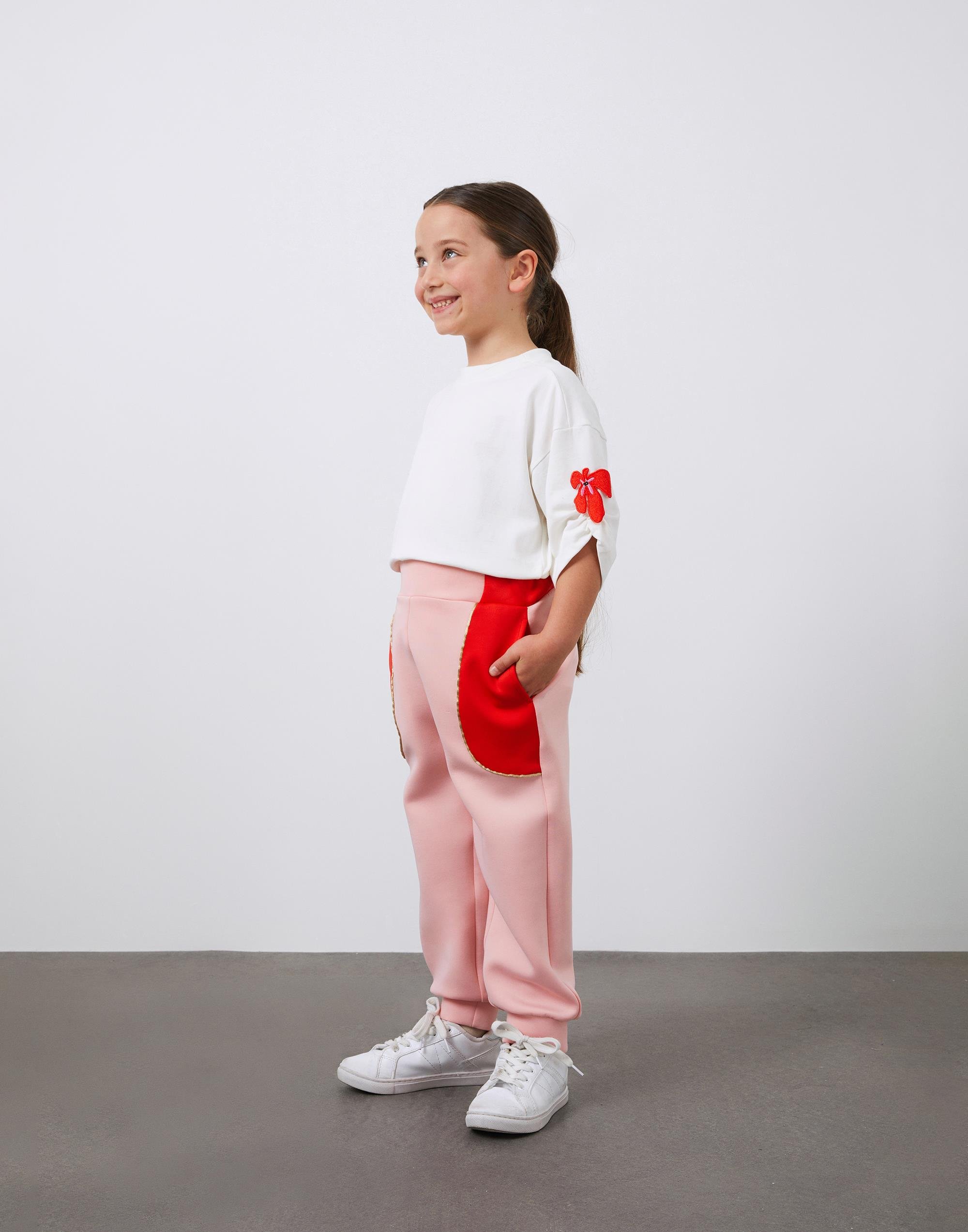 Biye Detaylı Beli Lastikli Pembe Kız Çocuk Scuba Pantolon - junior, designer dresses, bachelorette, party dresses and graduation dresses.