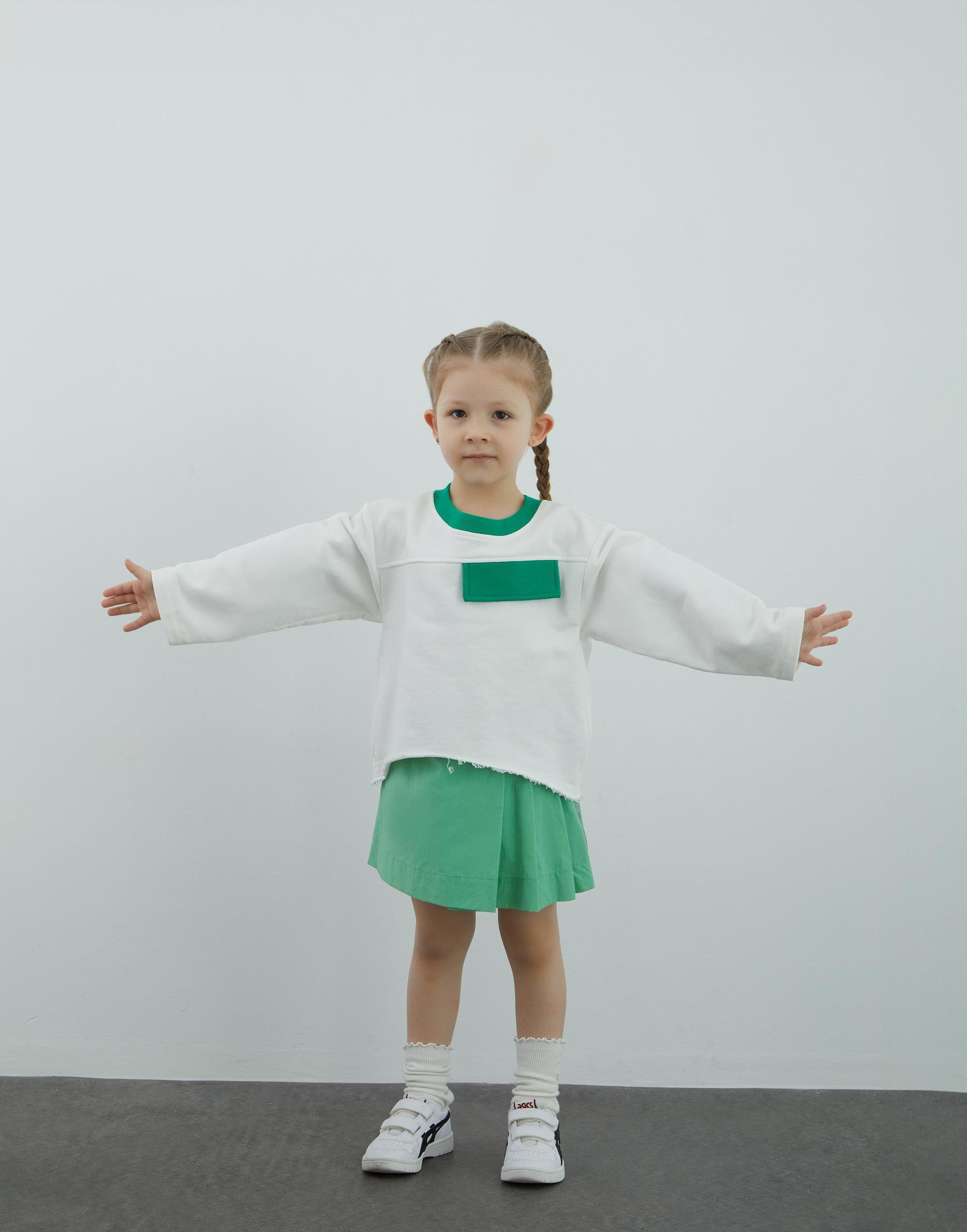 Cep Kapağı Detaylı Ekru Sweatshirt - junior, designer dresses, bachelorette, party dresses and graduation dresses.