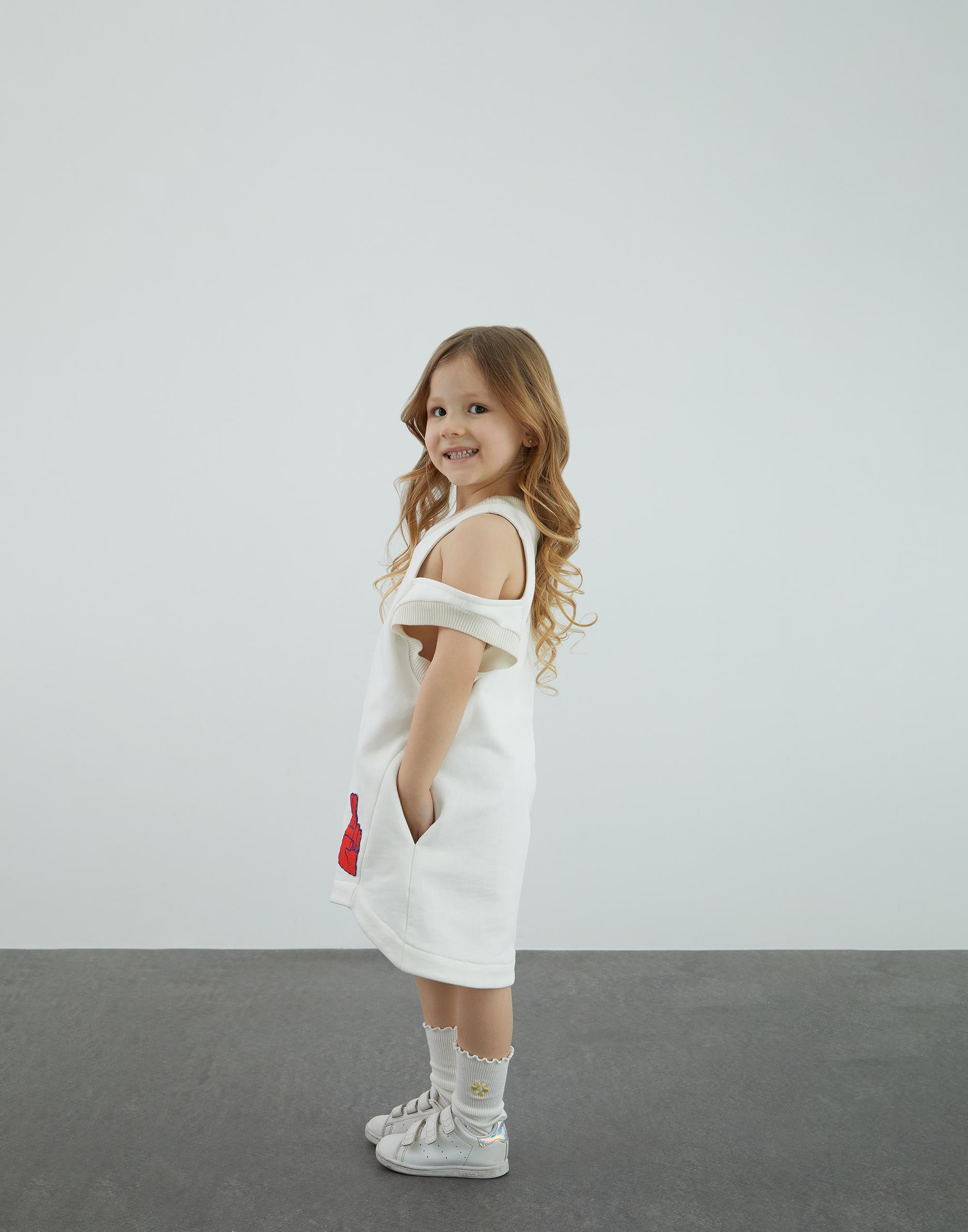 Düşük Omozlu Kız Çocuk Ekru Spor Elbise - junior, designer dresses, bachelorette, party dresses and graduation dresses.