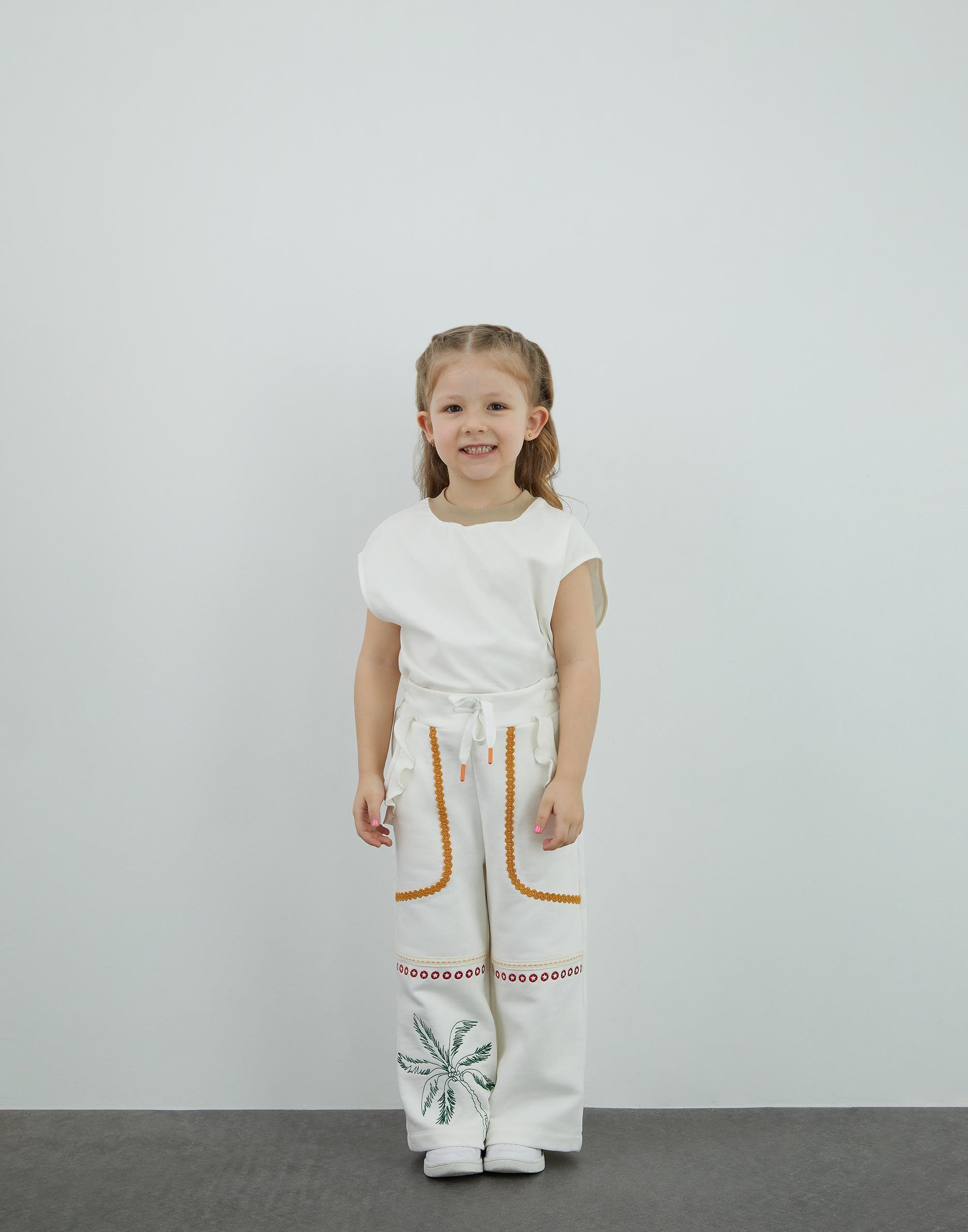 Fırfır Nakış Detaylı Ekru Pantolon - junior, designer dresses, bachelorette, party dresses and graduation dresses.