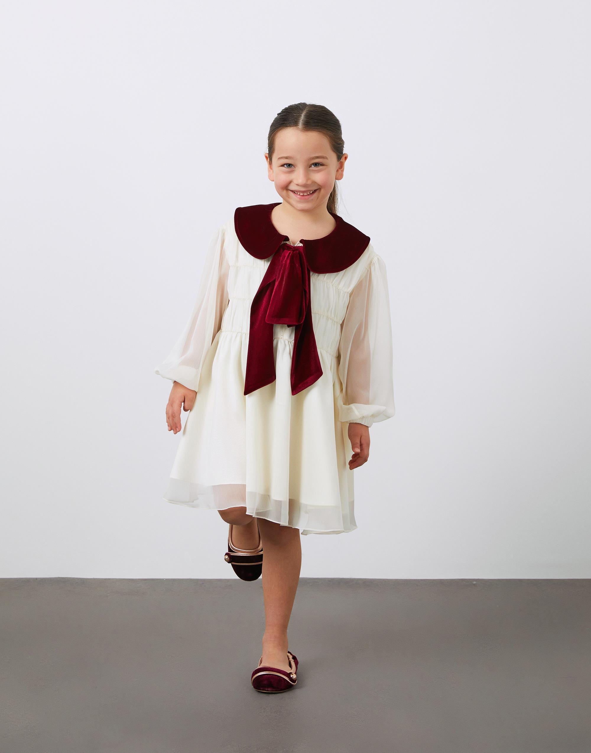 Kadife Garni Detaylı Bebe Yaka Kız Çocuk Şifon Elbise - junior, designer dresses, bachelorette, party dresses and graduation dresses.