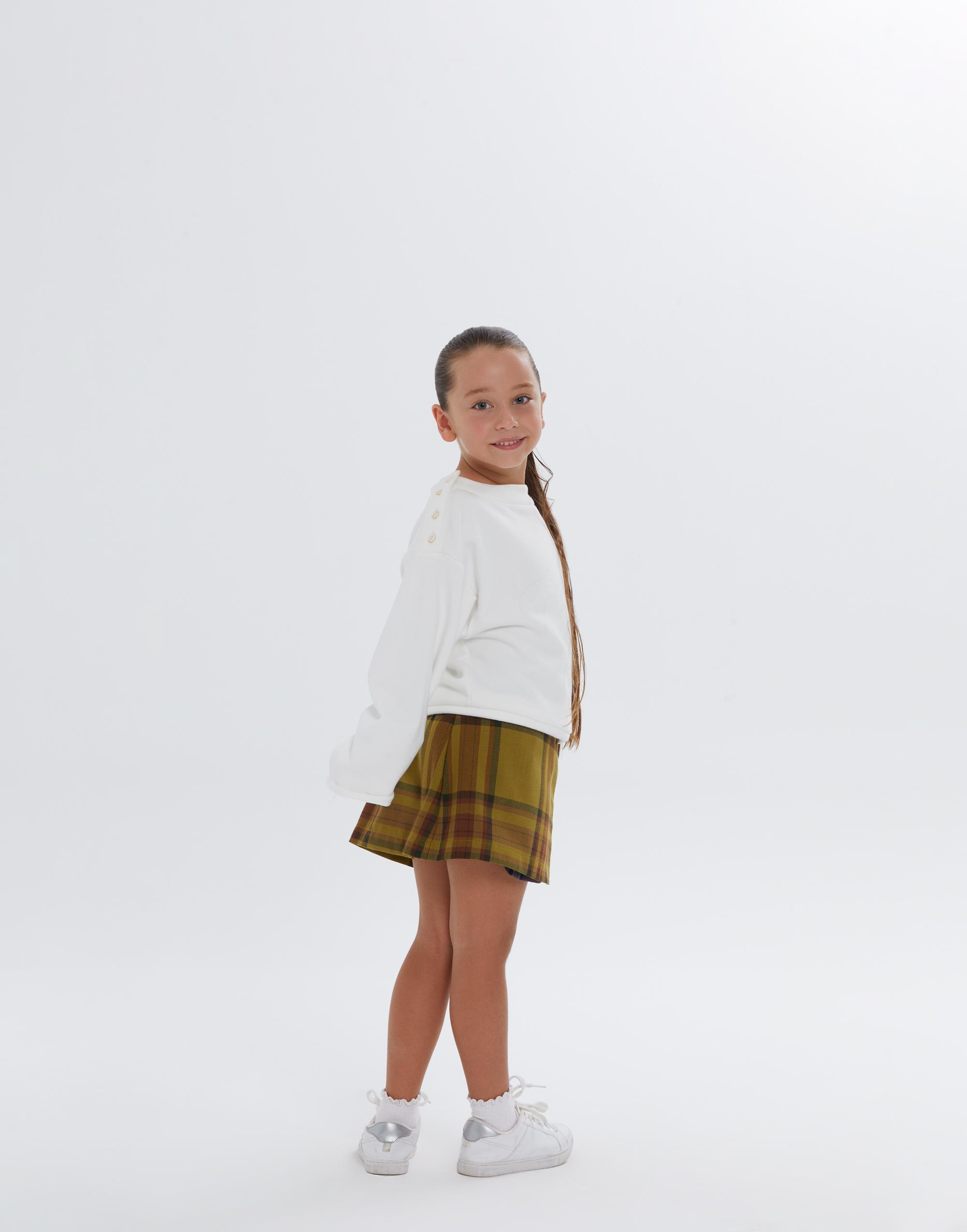 Kayık Yaka Nakış İşlemeli Astarsız Ekru Kız Çocuk Bluz - junior, designer dresses, bachelorette, party dresses and graduation dresses.