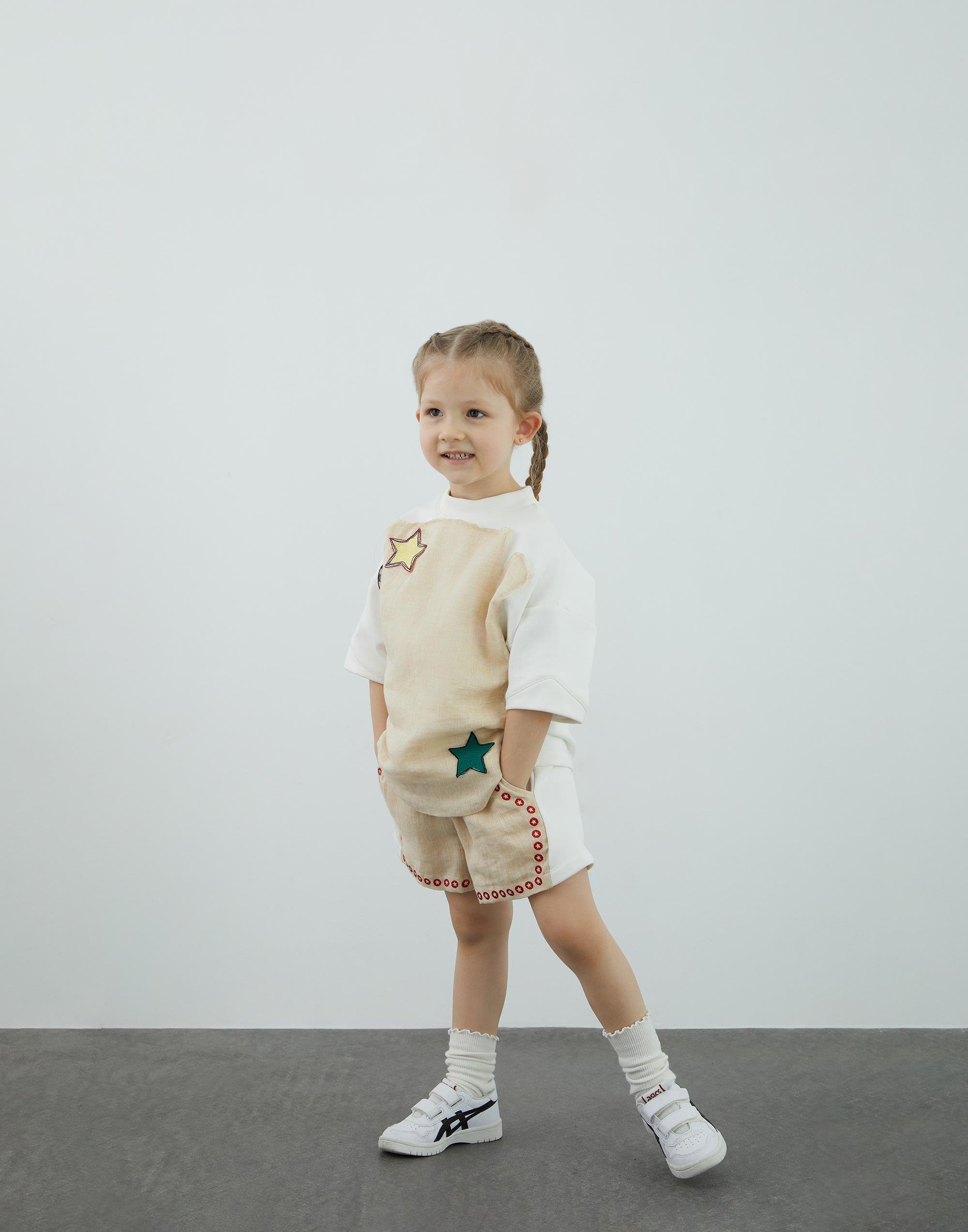 Keten Garni Aplike Detaylı Ekru T Shirt - junior, designer dresses, bachelorette, party dresses and graduation dresses.