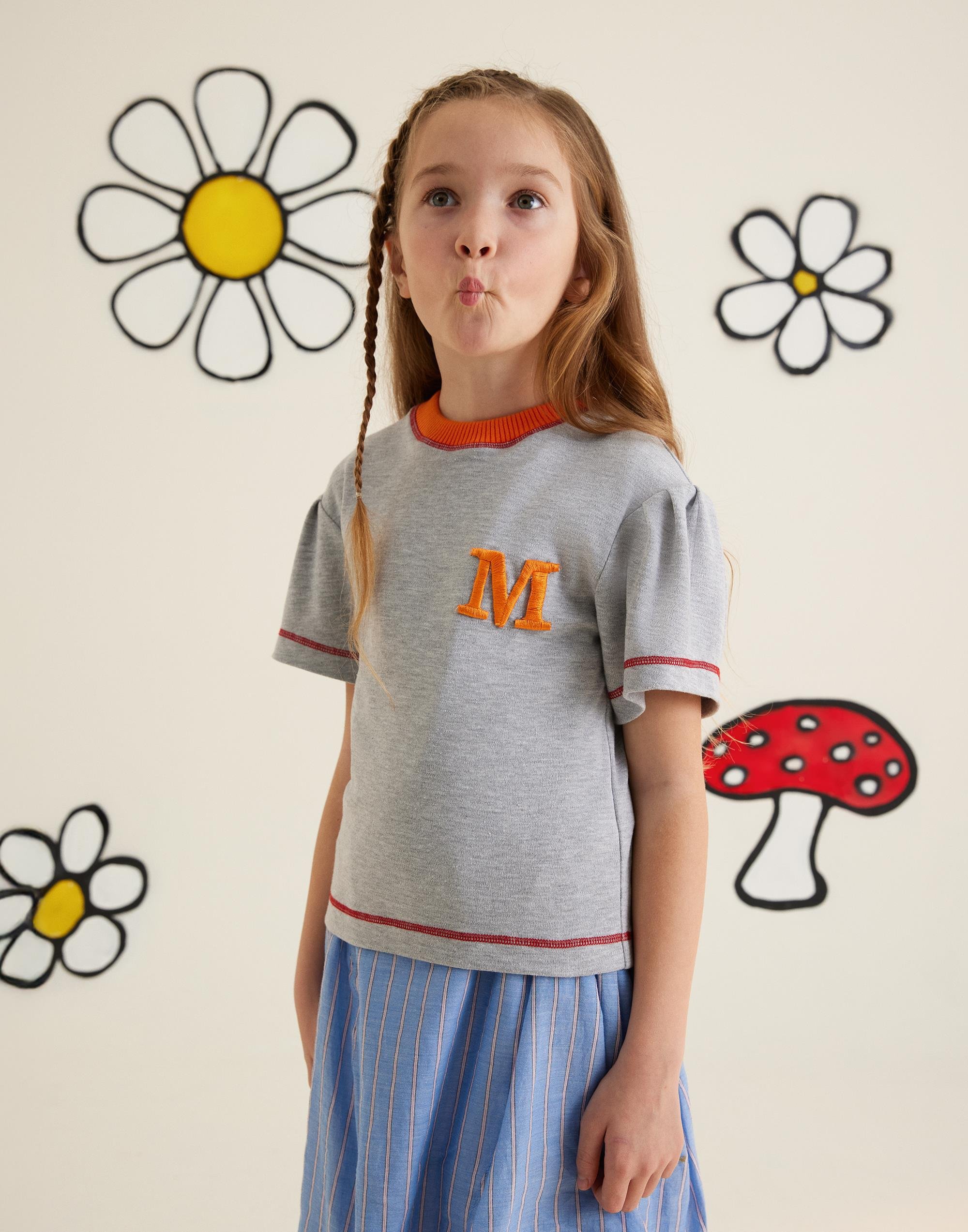 Kırmızı Dikişli Turuncu Yakalı Pileli Gri T-Shirt - junior, designer dresses, bachelorette, party dresses and graduation dresses.