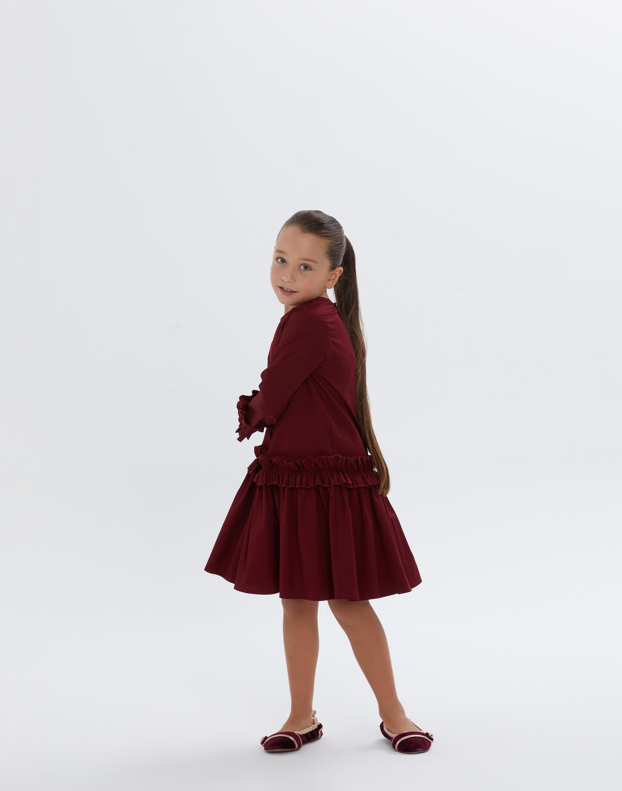 Kolları Ve Etek Kısmı Fırfır Detaylı Kırmızı Kız Çocuk Elbise - junior, designer dresses, bachelorette, party dresses and graduation dresses.